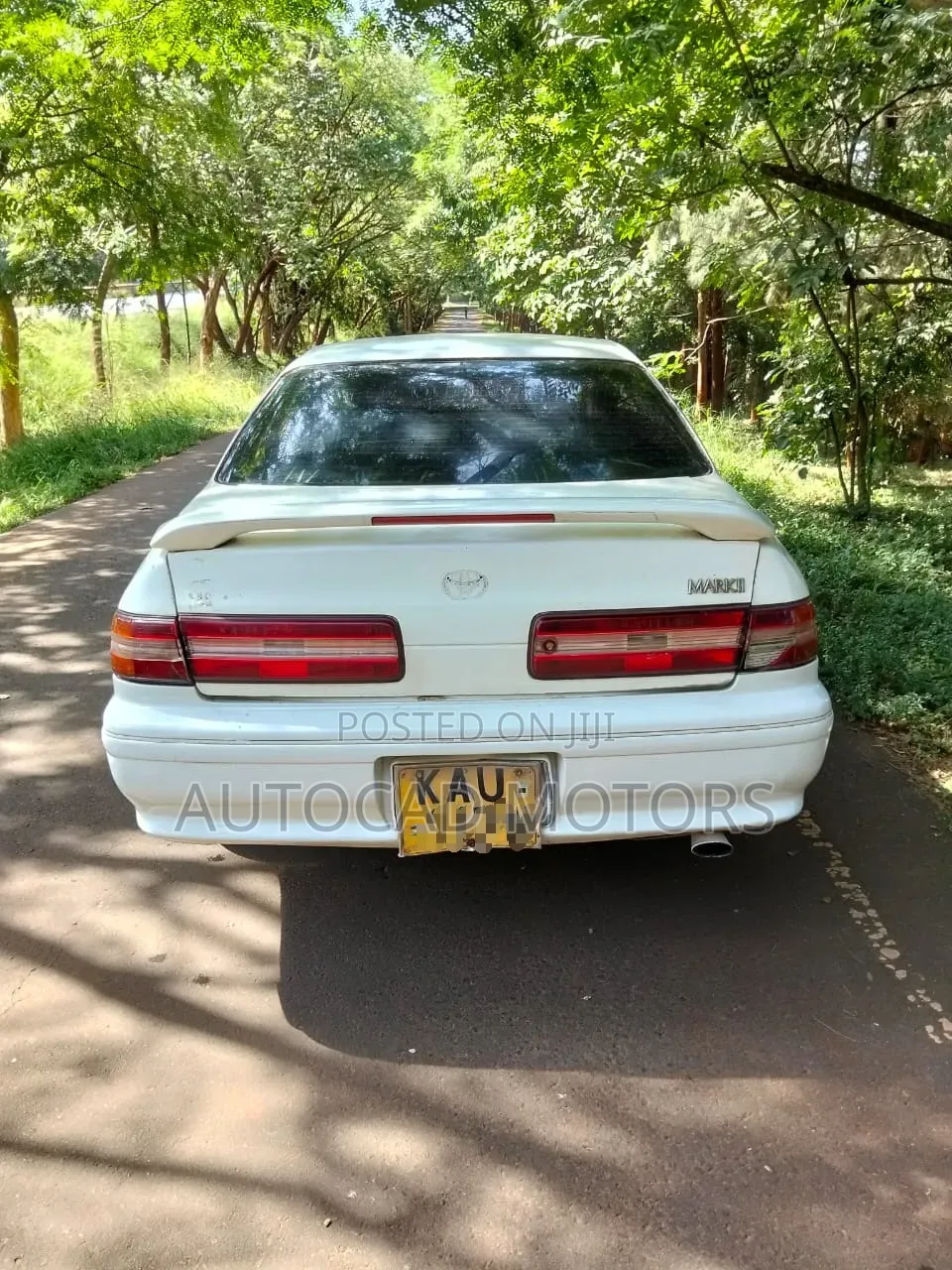 Toyota Mark II 1999 White