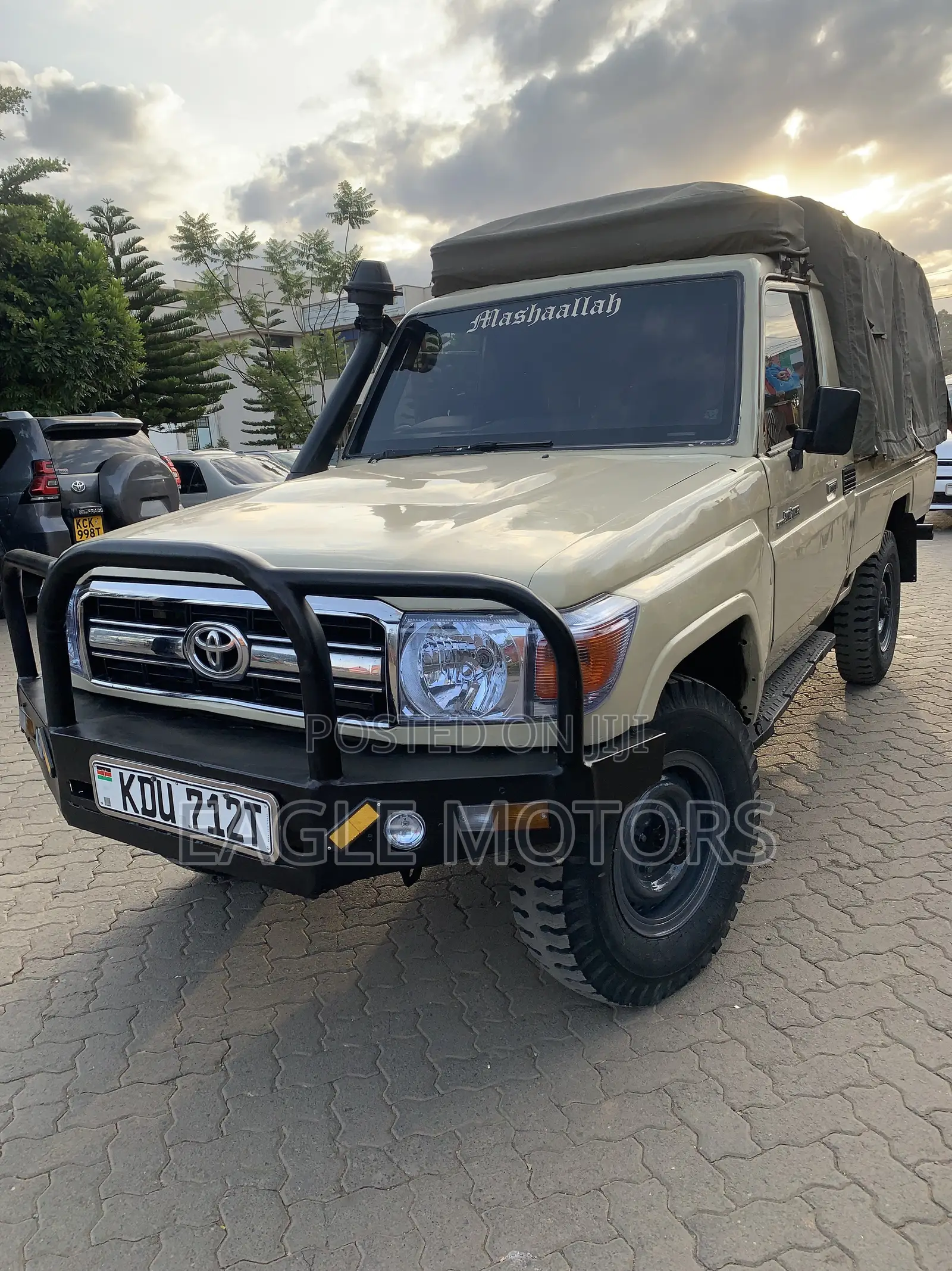 Toyota Land Cruiser 79 Series 2005 Beige