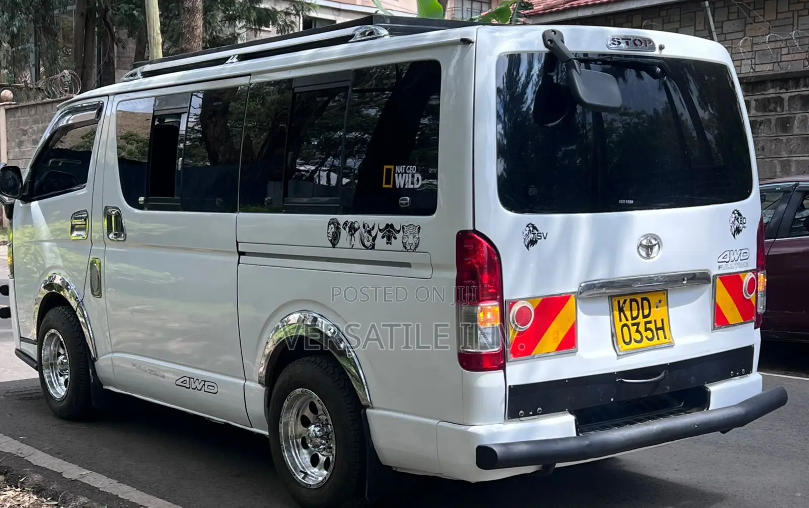 Toyota HiAce 2014 White