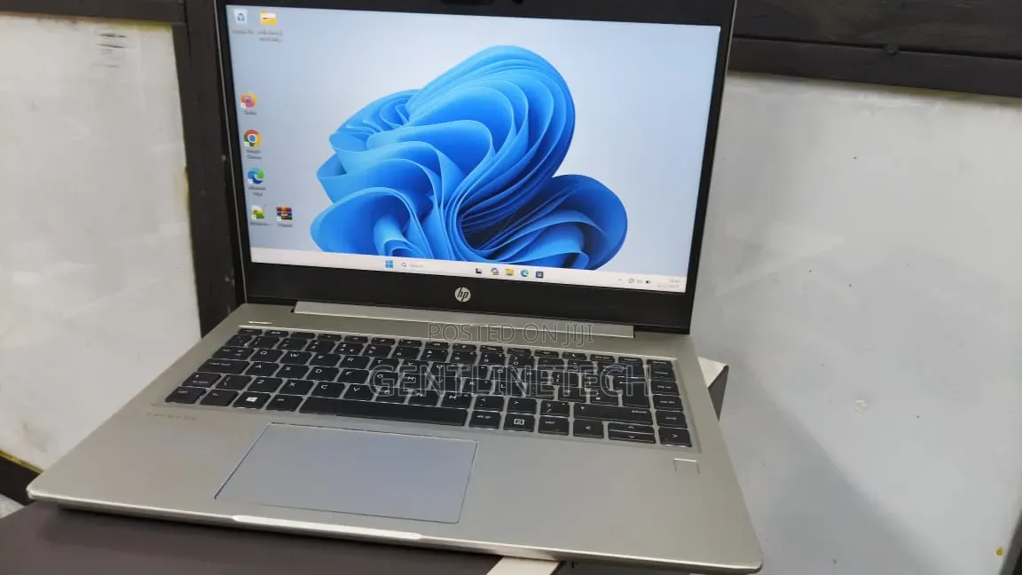 Laptop HP 8GB AMD Ryzen 5 SSD 256GB