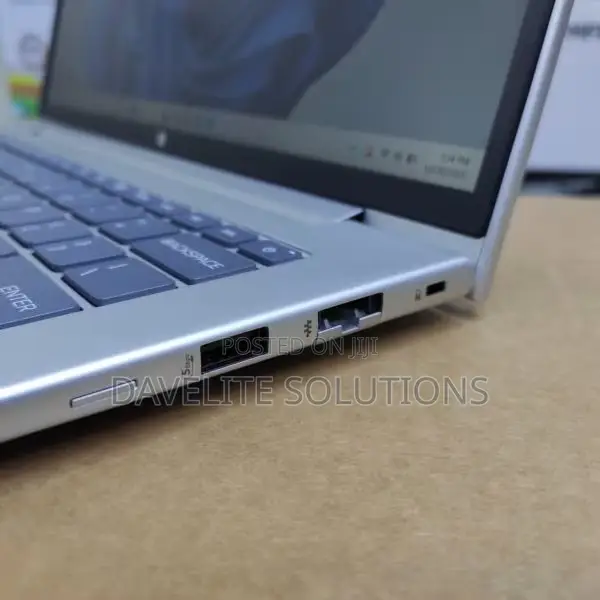 New Laptop HP 16GB Intel Core Ultra 7 SSD 512GB