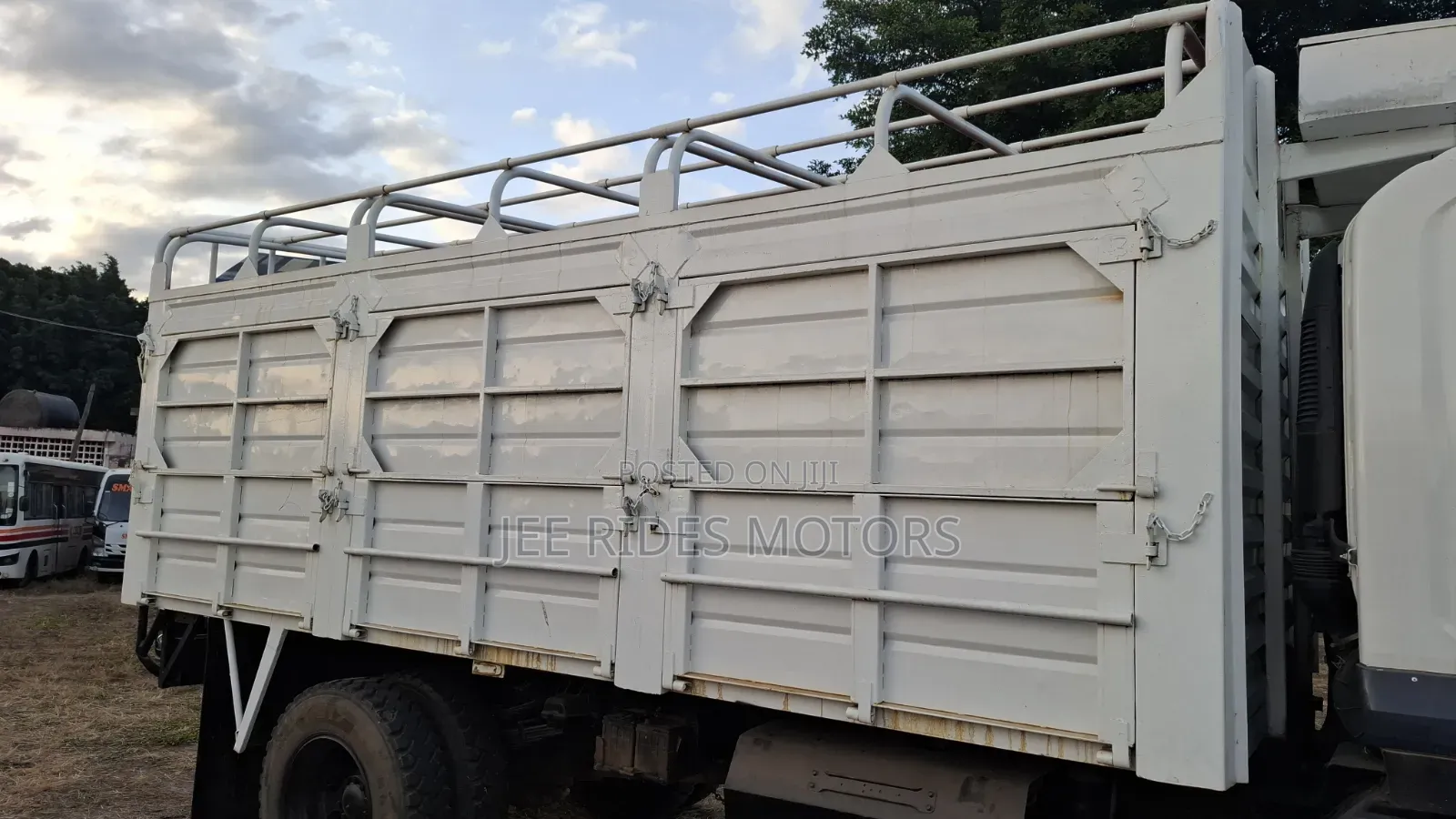 Isuzu Fvr90/FTR/FSR Body
