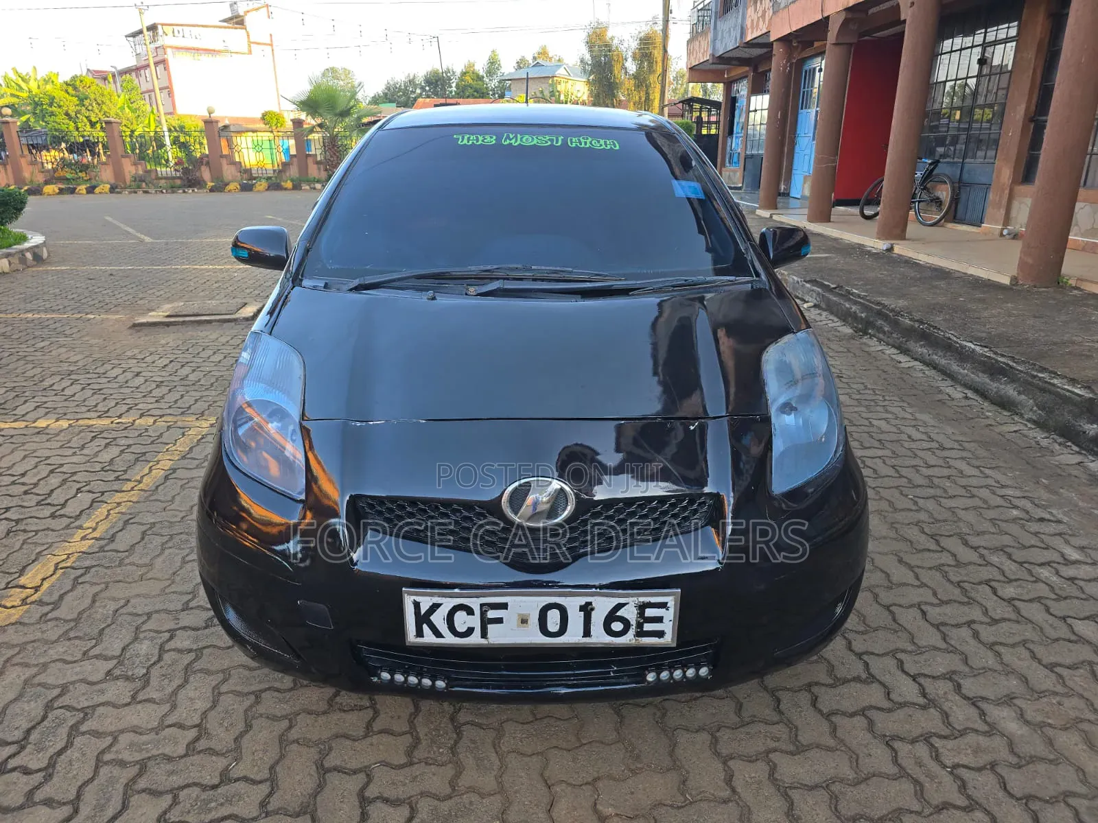 Toyota Vitz 2009 Black