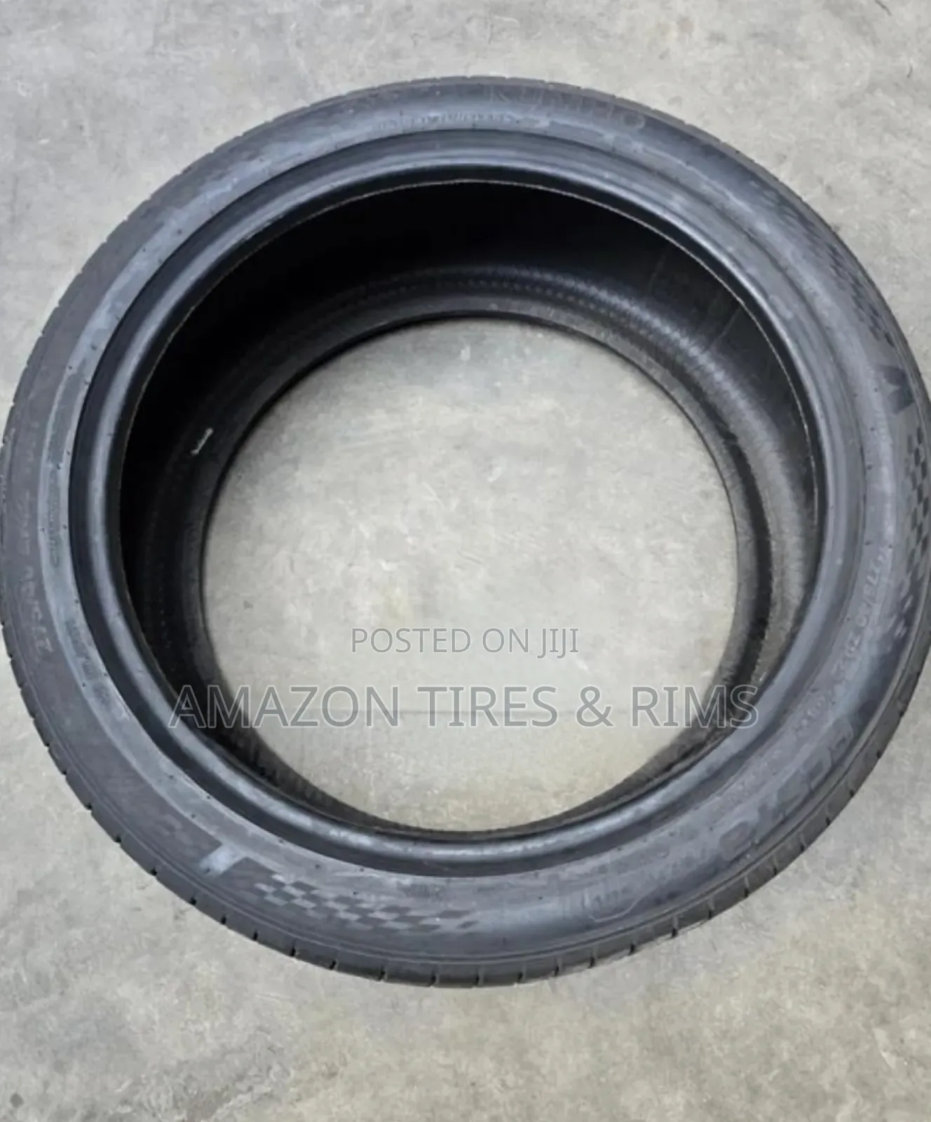 275/40 R22 Kumho Tyres 108y X/L Escta Ps71