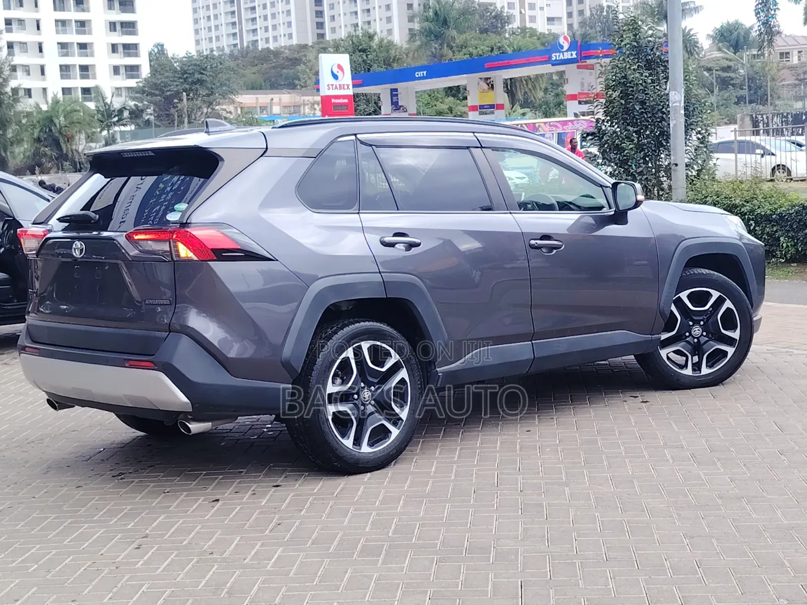 Toyota RAV4 2019 Gray