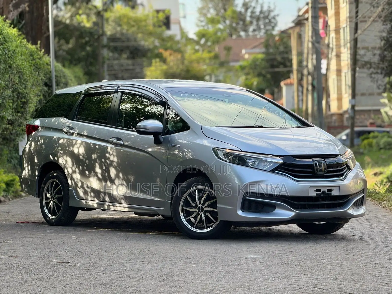 Honda Fit Shuttle 2019 Silver