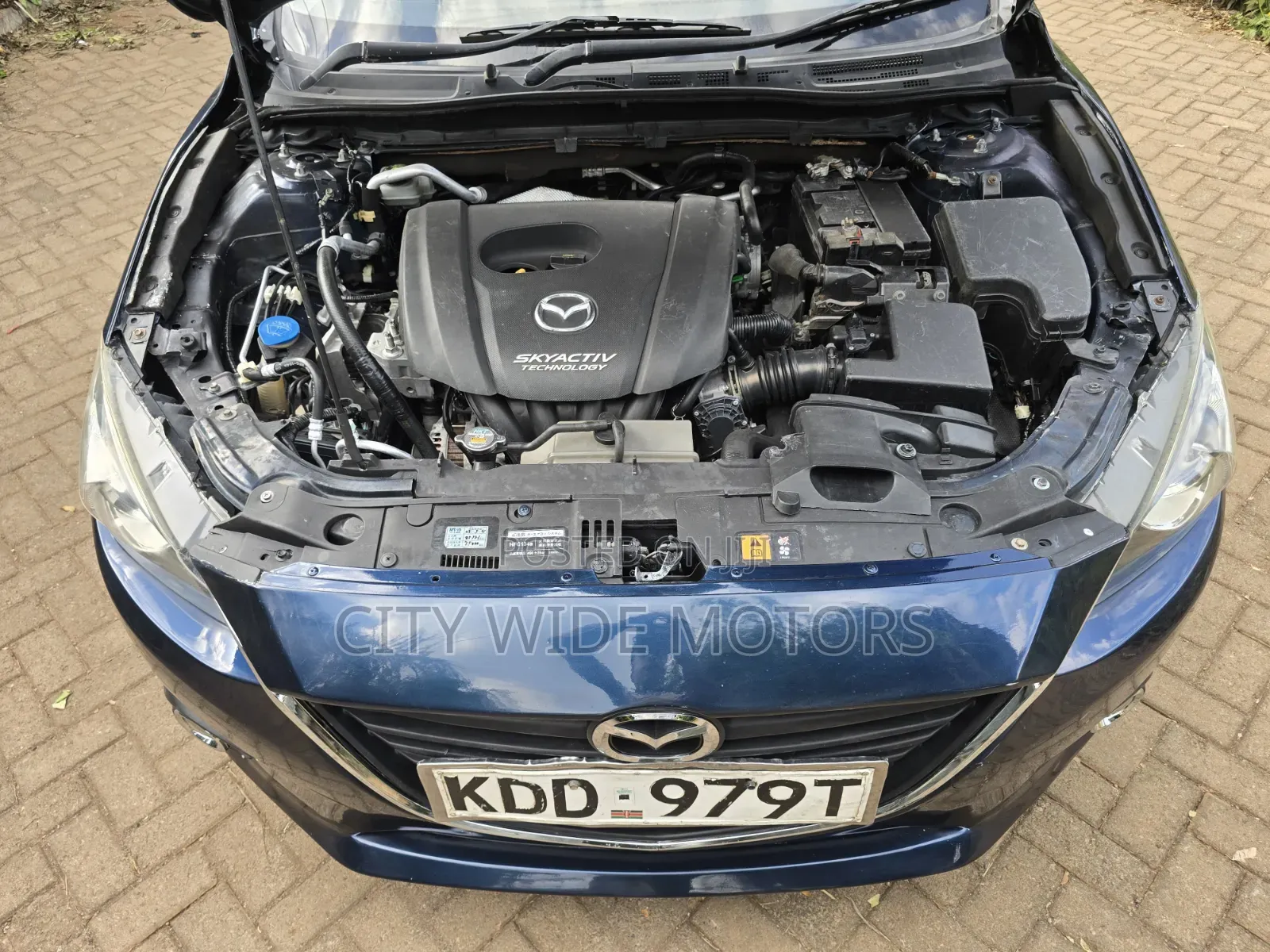 Mazda Axela SV Premium 2014 Blue