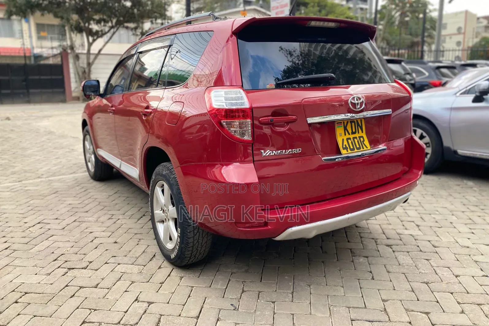 Toyota Vanguard 2009 Red