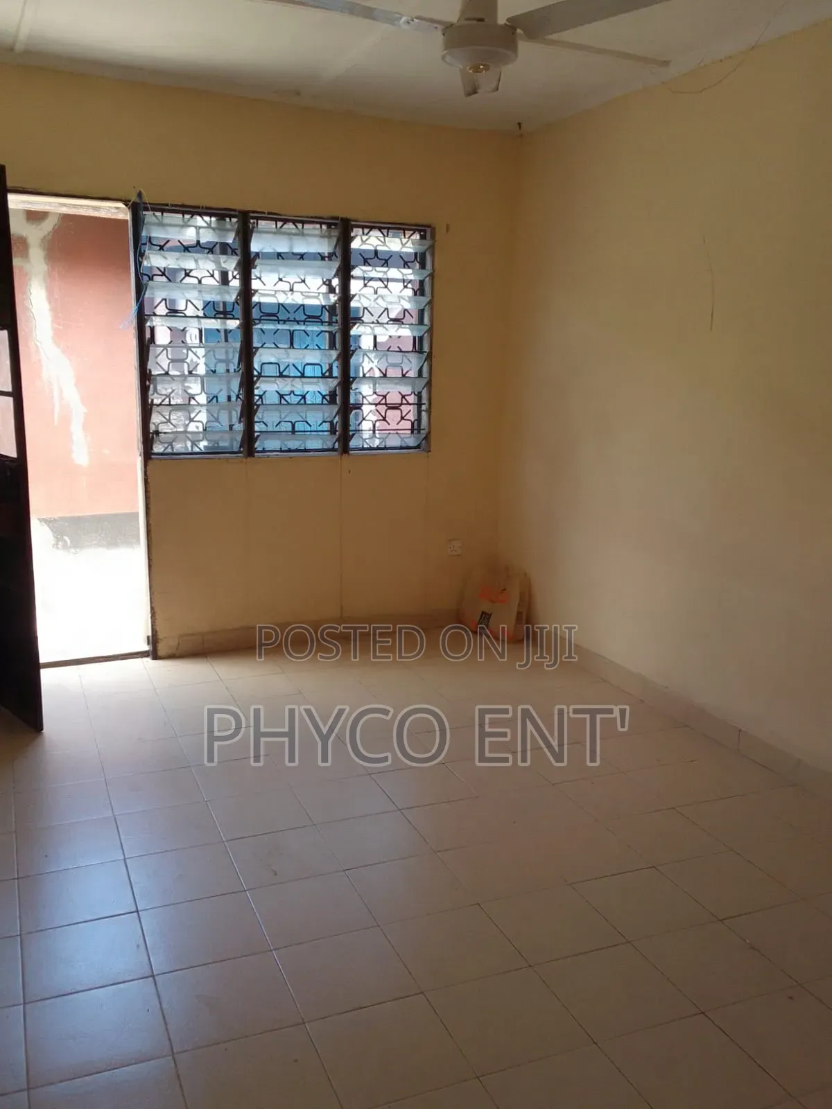 1bdrm House in Palestine, Utange for rent