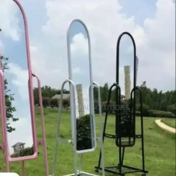 Executive Dressing Mirror With Wheels and Storage Rack