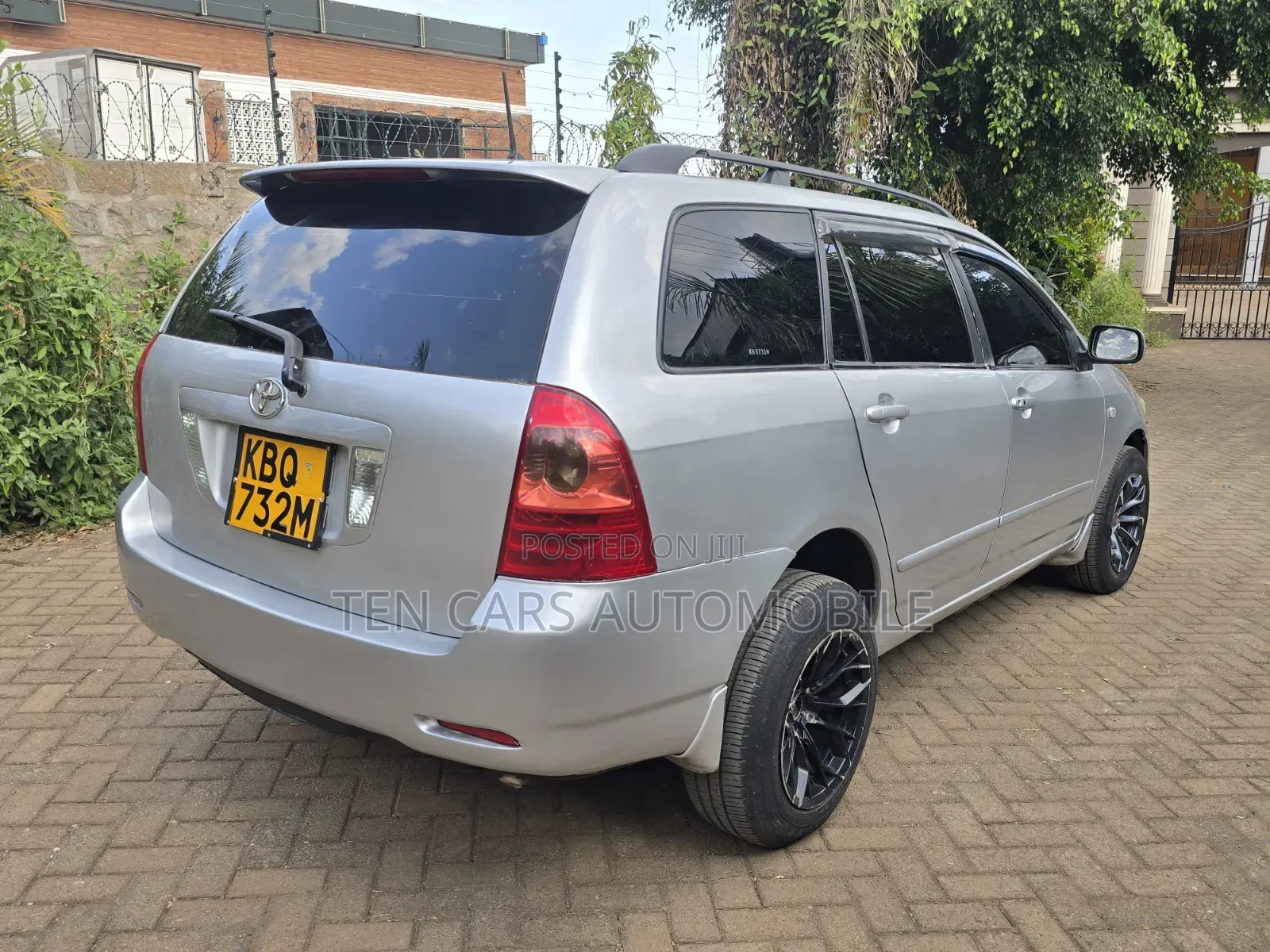 Toyota Corolla Fielder 2005 Silver
