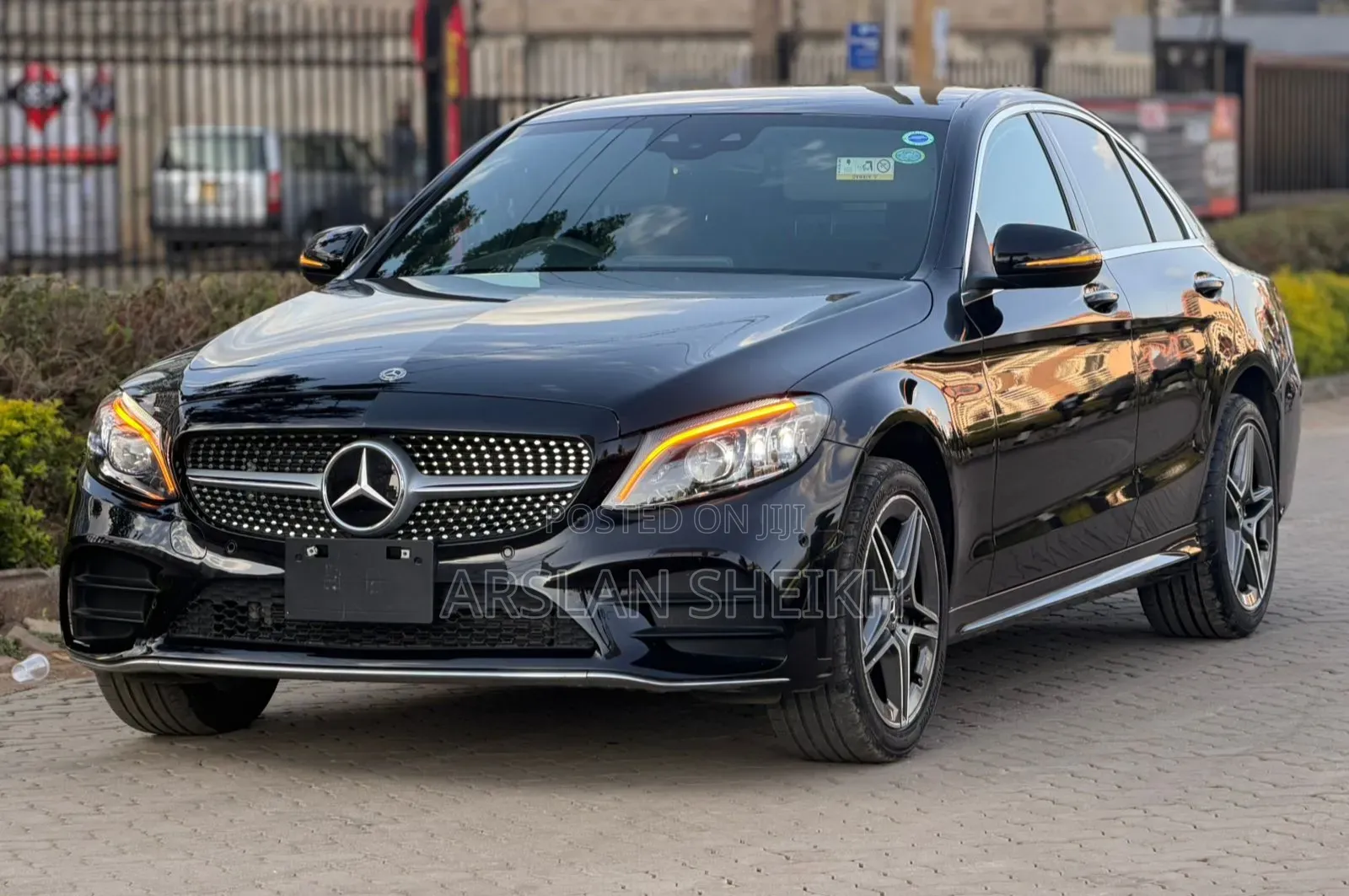 Mercedes-Benz C200 2019 Black