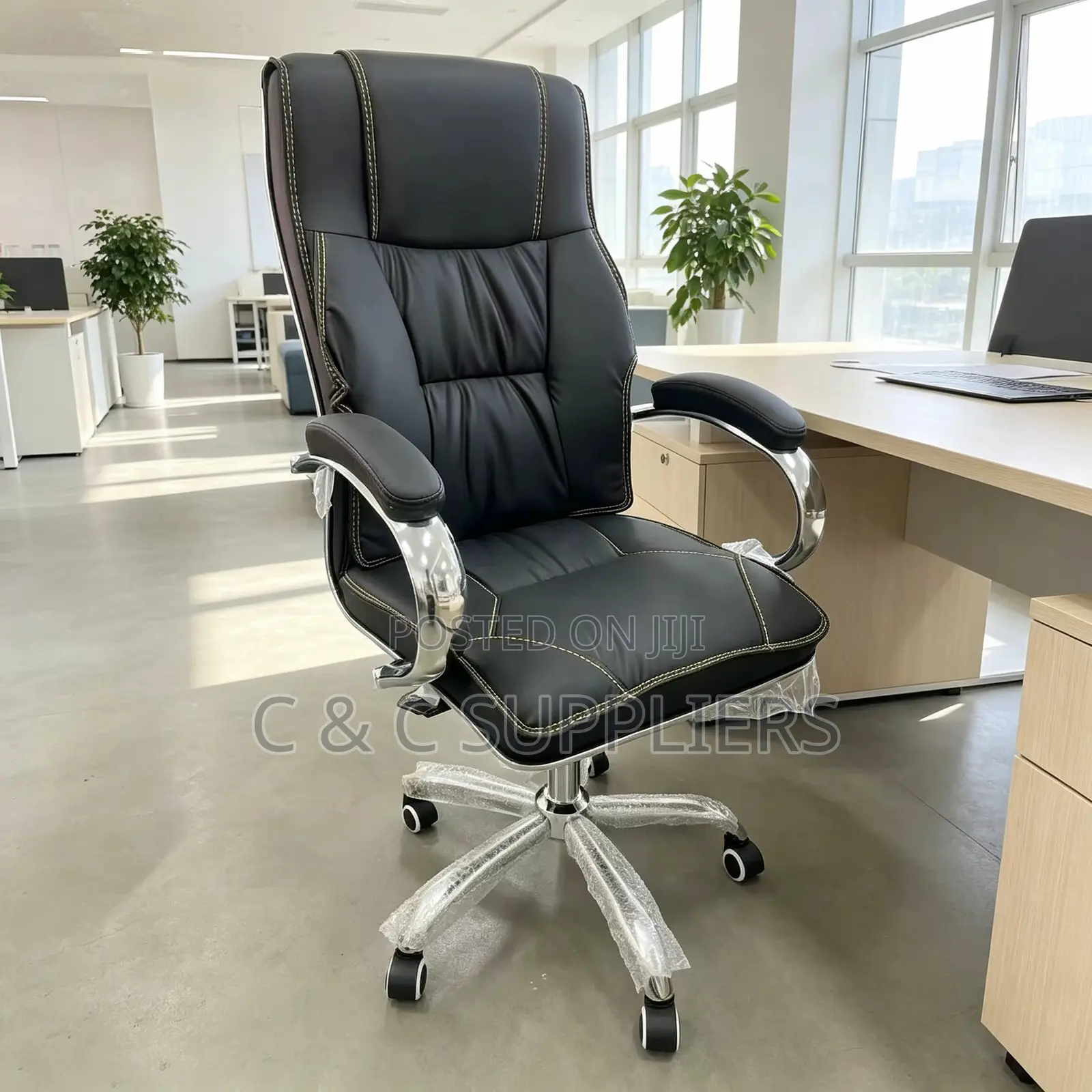 Office Leather Swivel Chair.