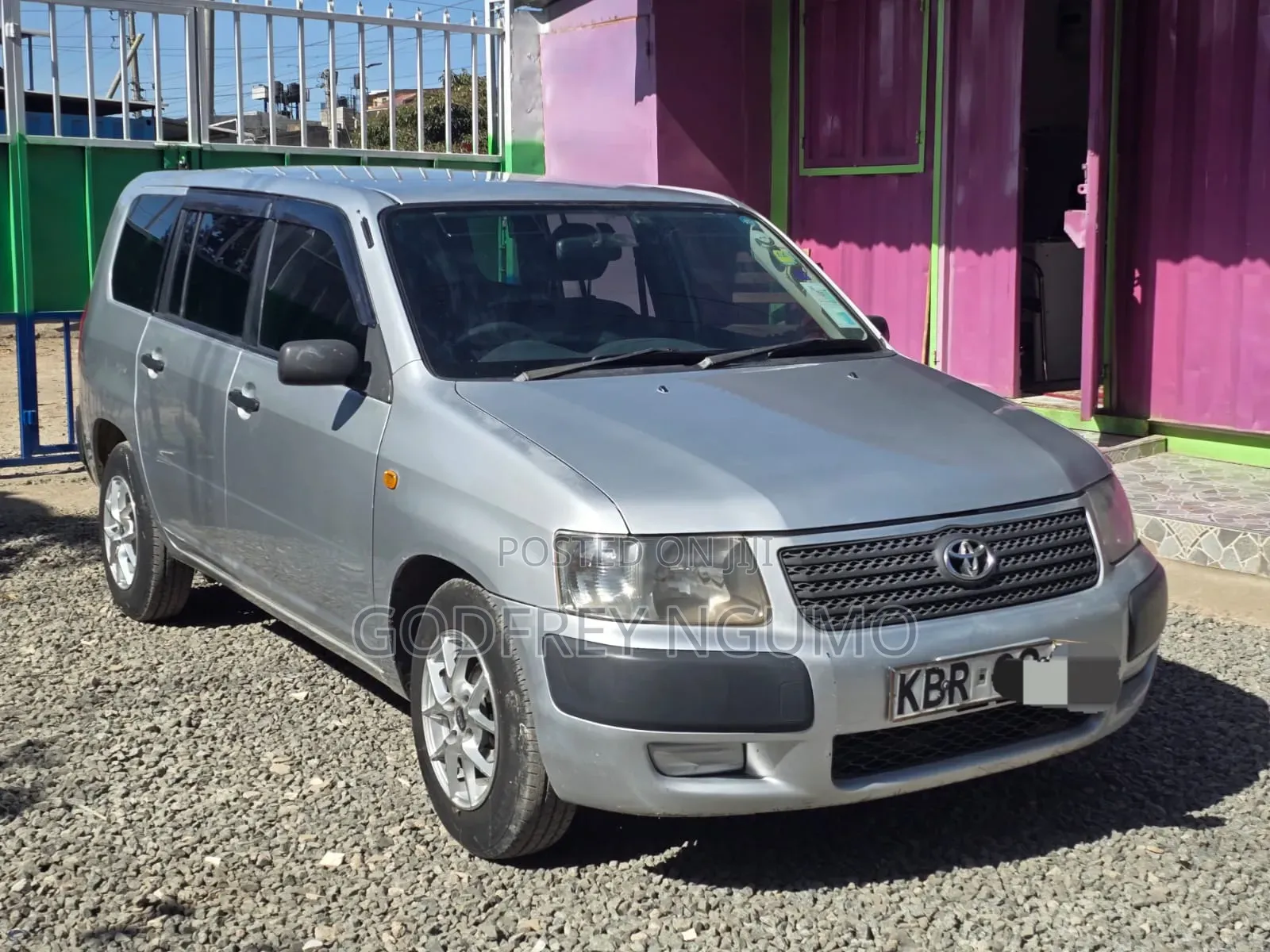 Toyota Succeed 2005 Silver