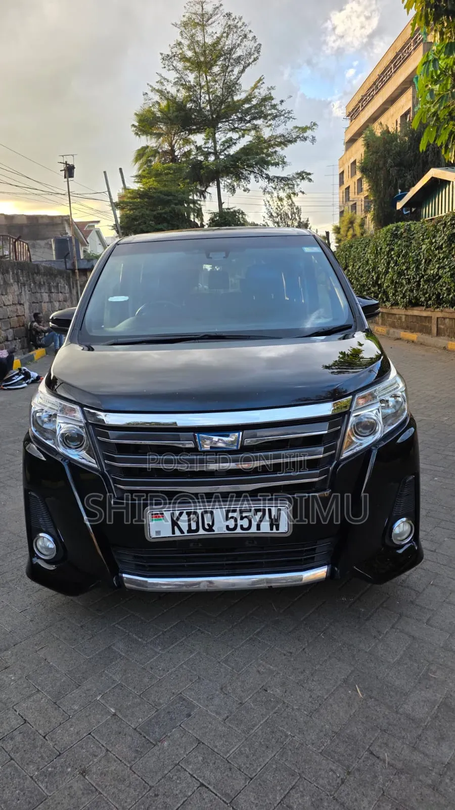 Toyota Noah 2017 Matt Black