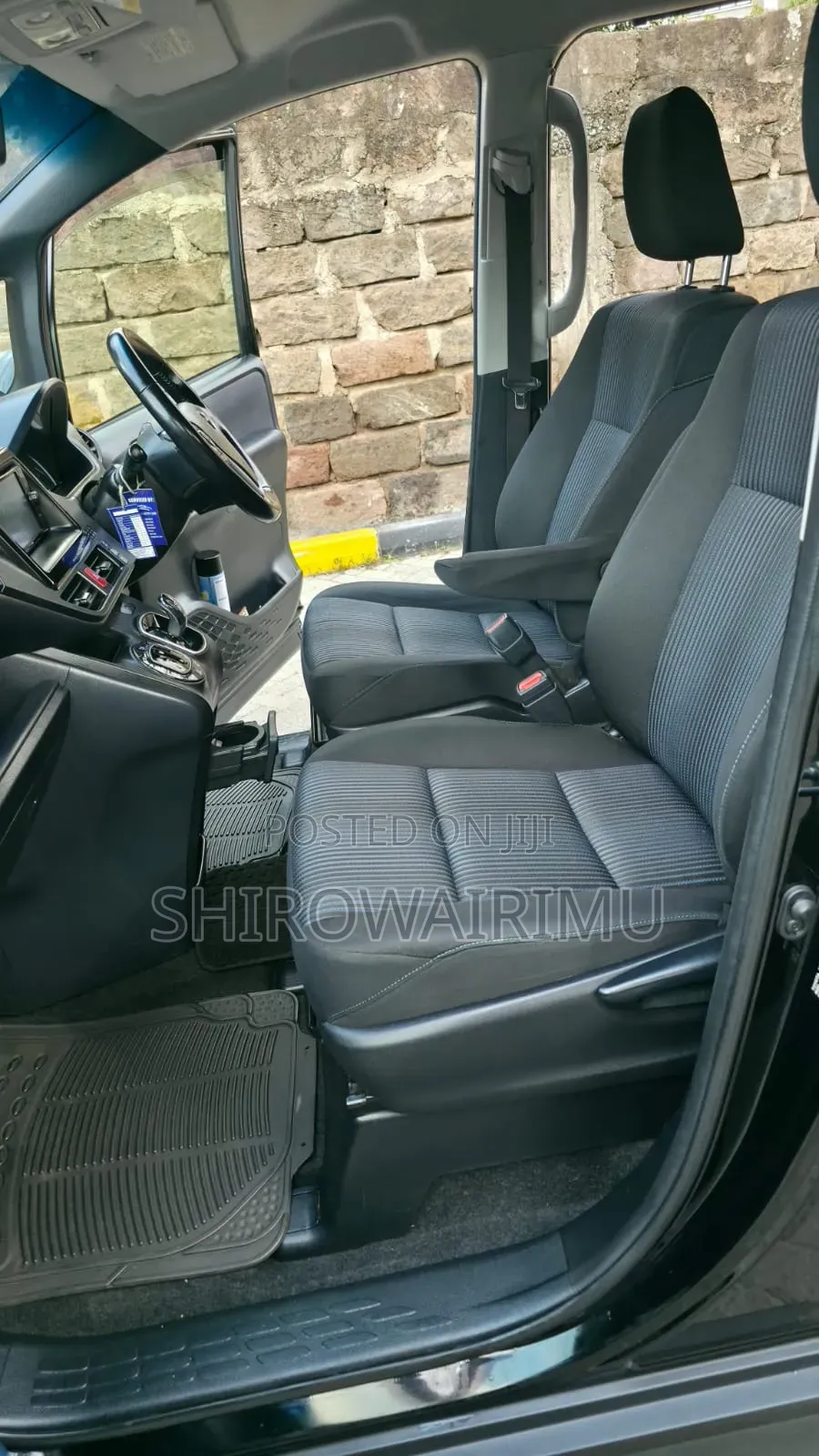Toyota Noah 2017 Matt Black