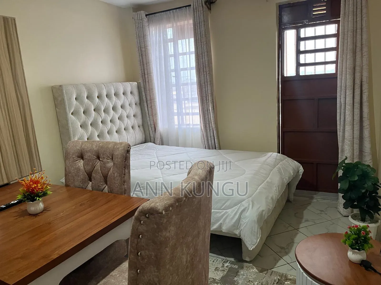 Studio Airbnb at 1500