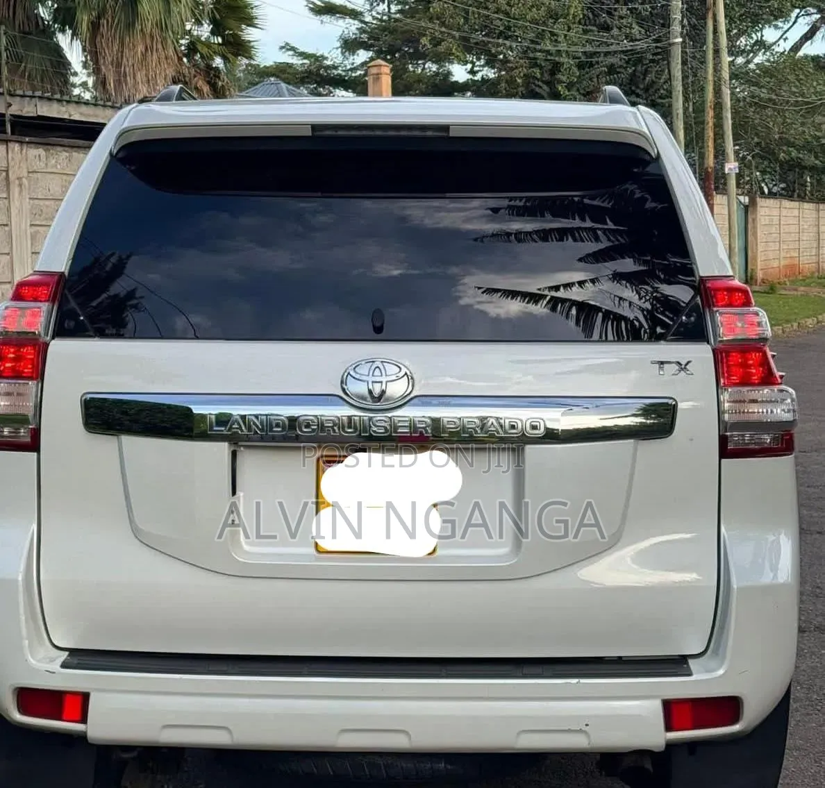 Toyota Land Cruiser Prado 4.0 Petrol TX 2016 White