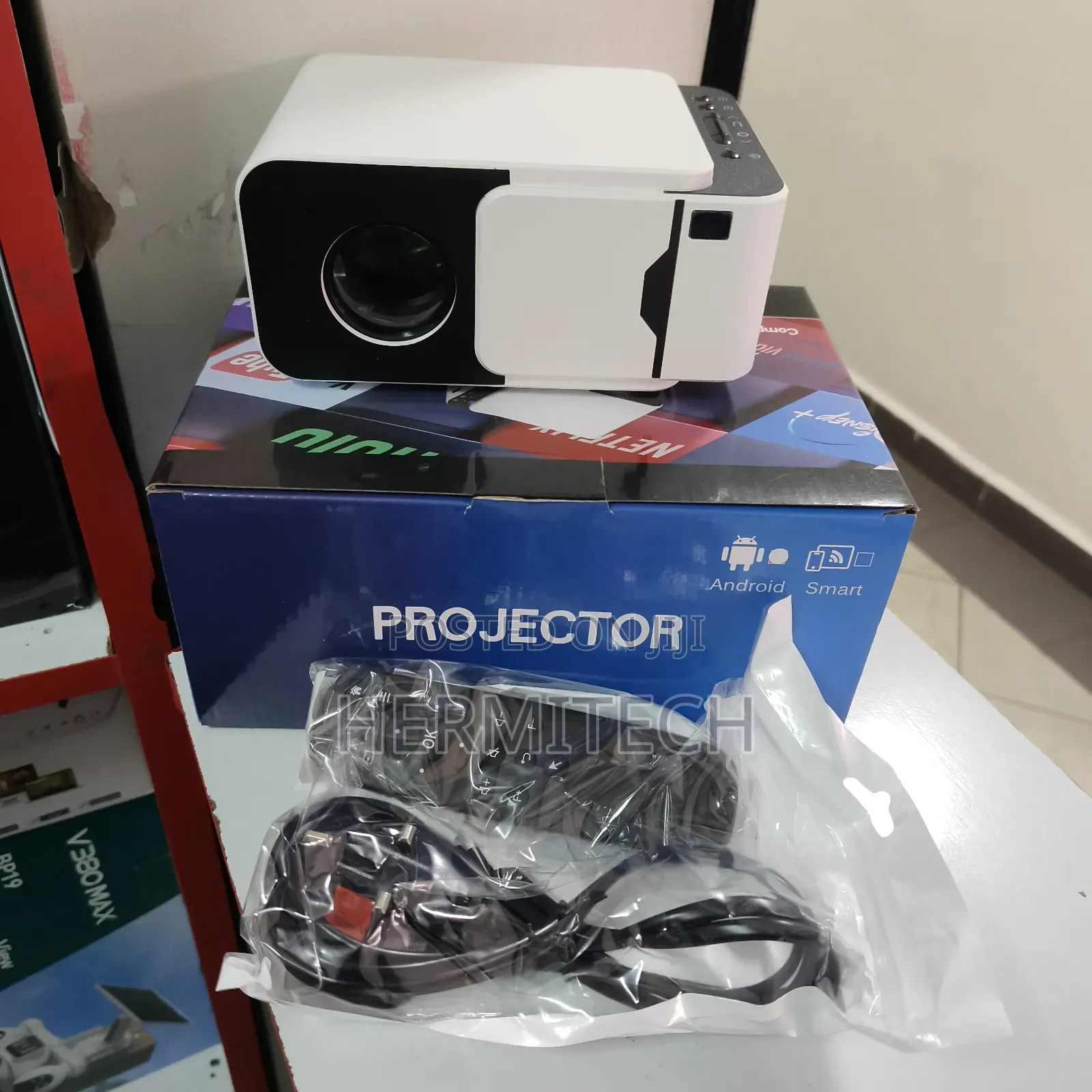T6 Android Smart Projectors Resolution Wifi Smart Bt Hdmi Usb Ports