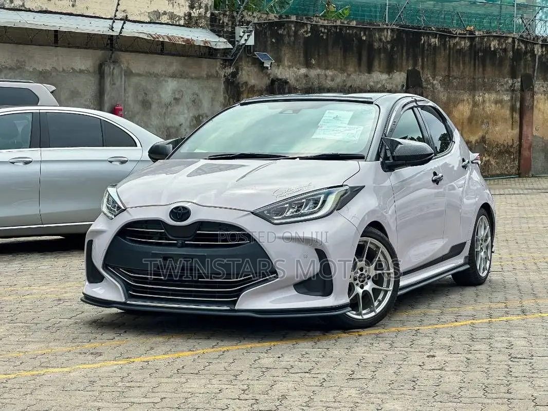 Toyota Yaris 2020 White