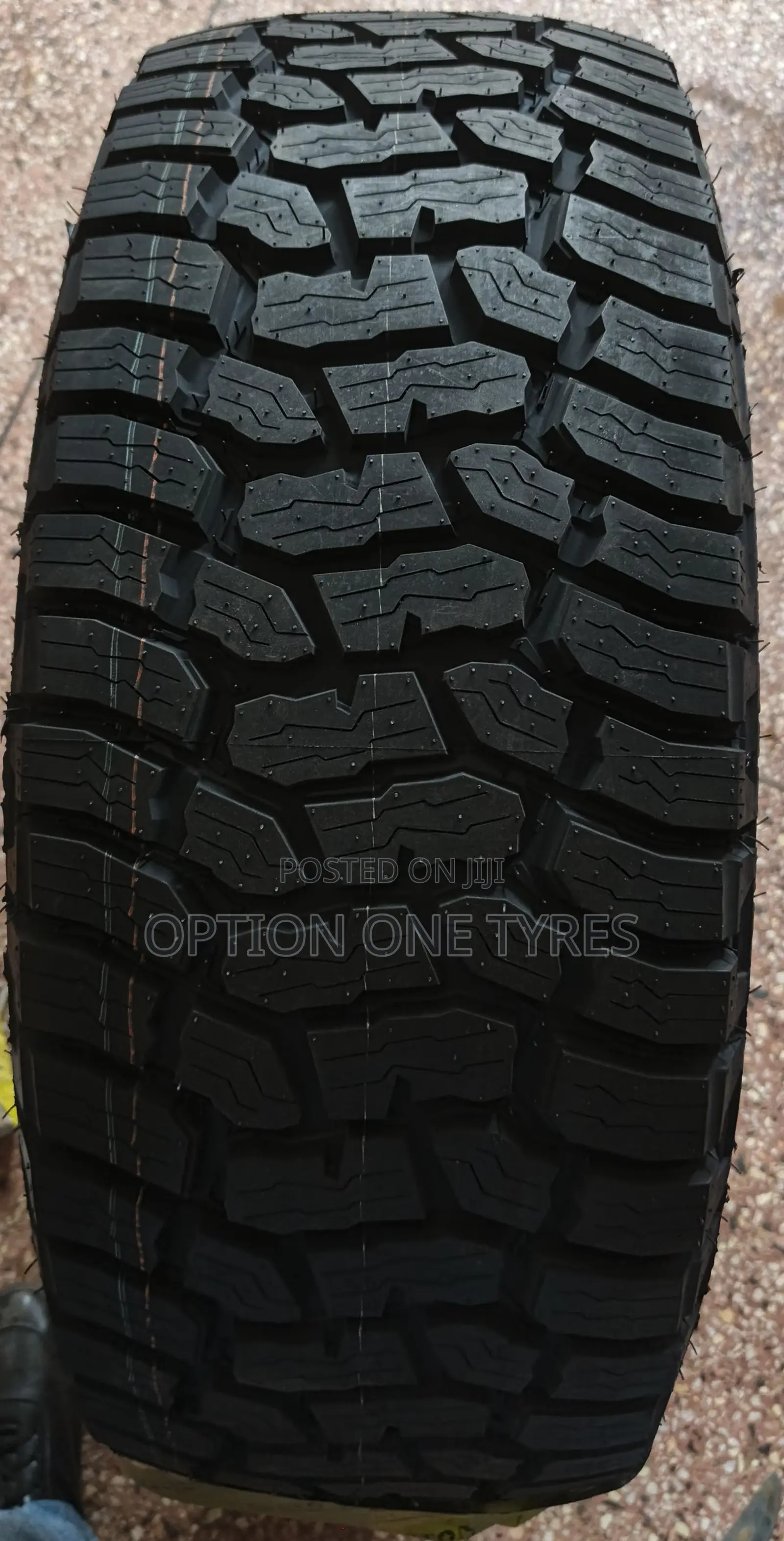 265/65r17 Austone a/T Tyres for Sale