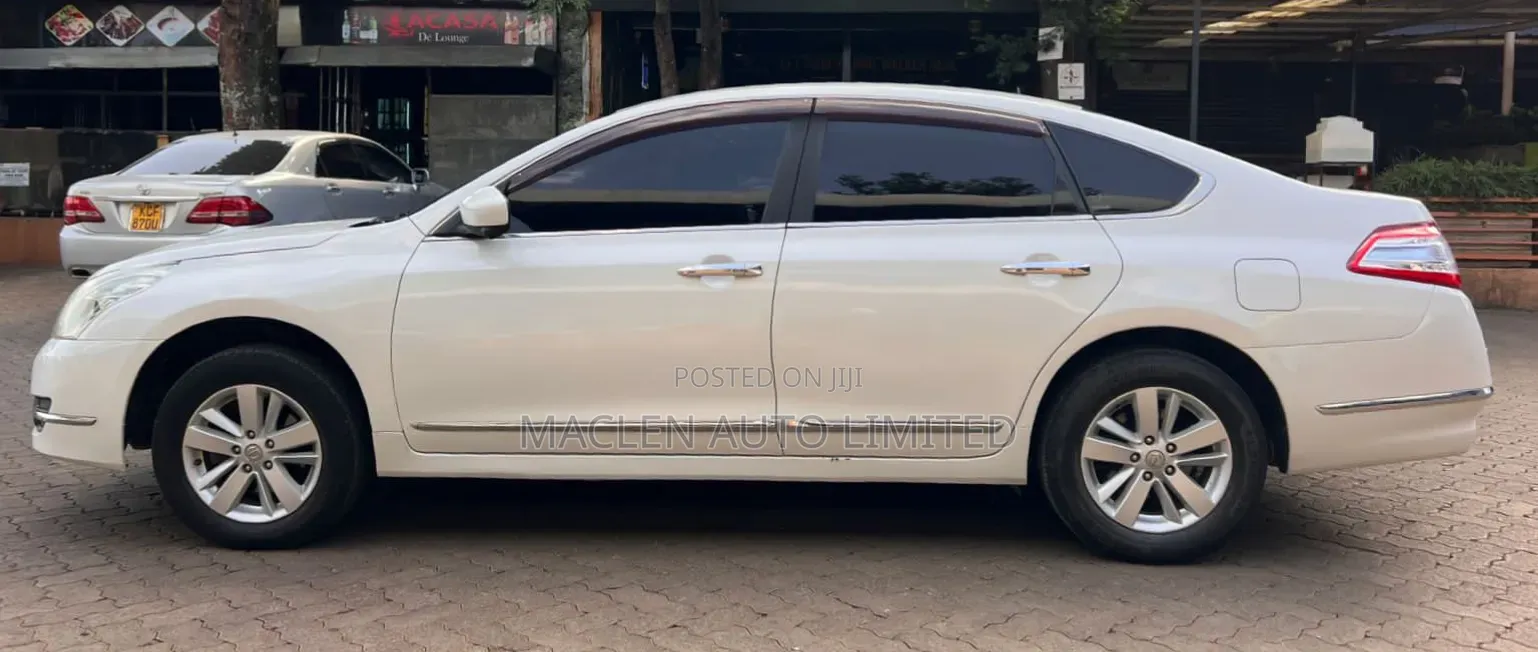 Nissan Teana 2012 White
