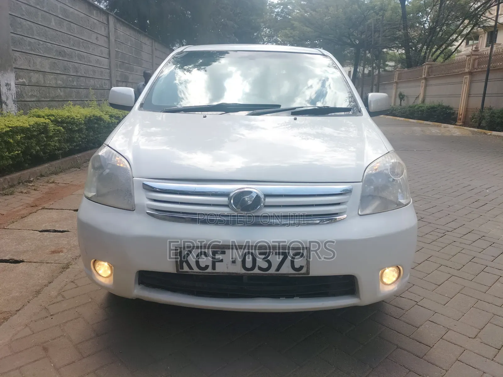 Toyota Raum 2005 White