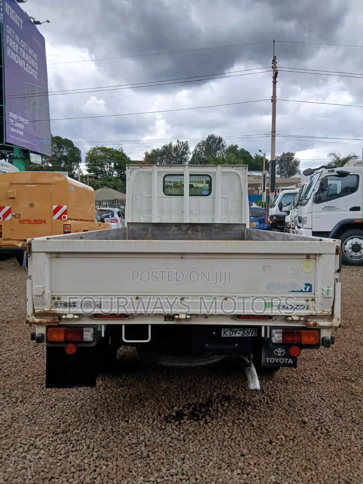 Toyota Dyna 2019
