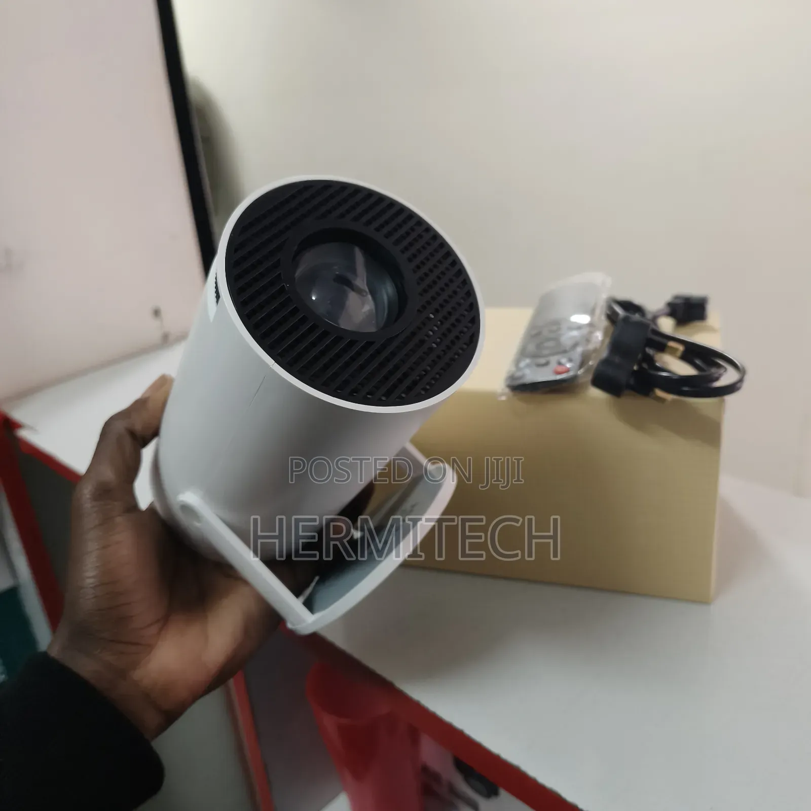 Hy300smart Home Entertainment Projectors Resolution
