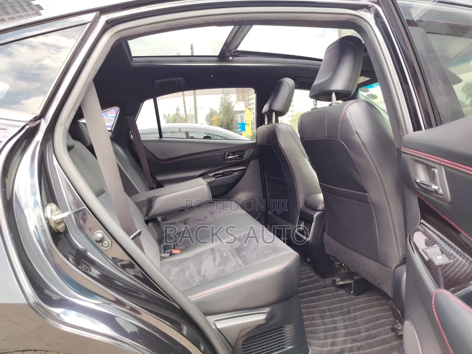 Toyota Harrier 2.0 Turbo 2019