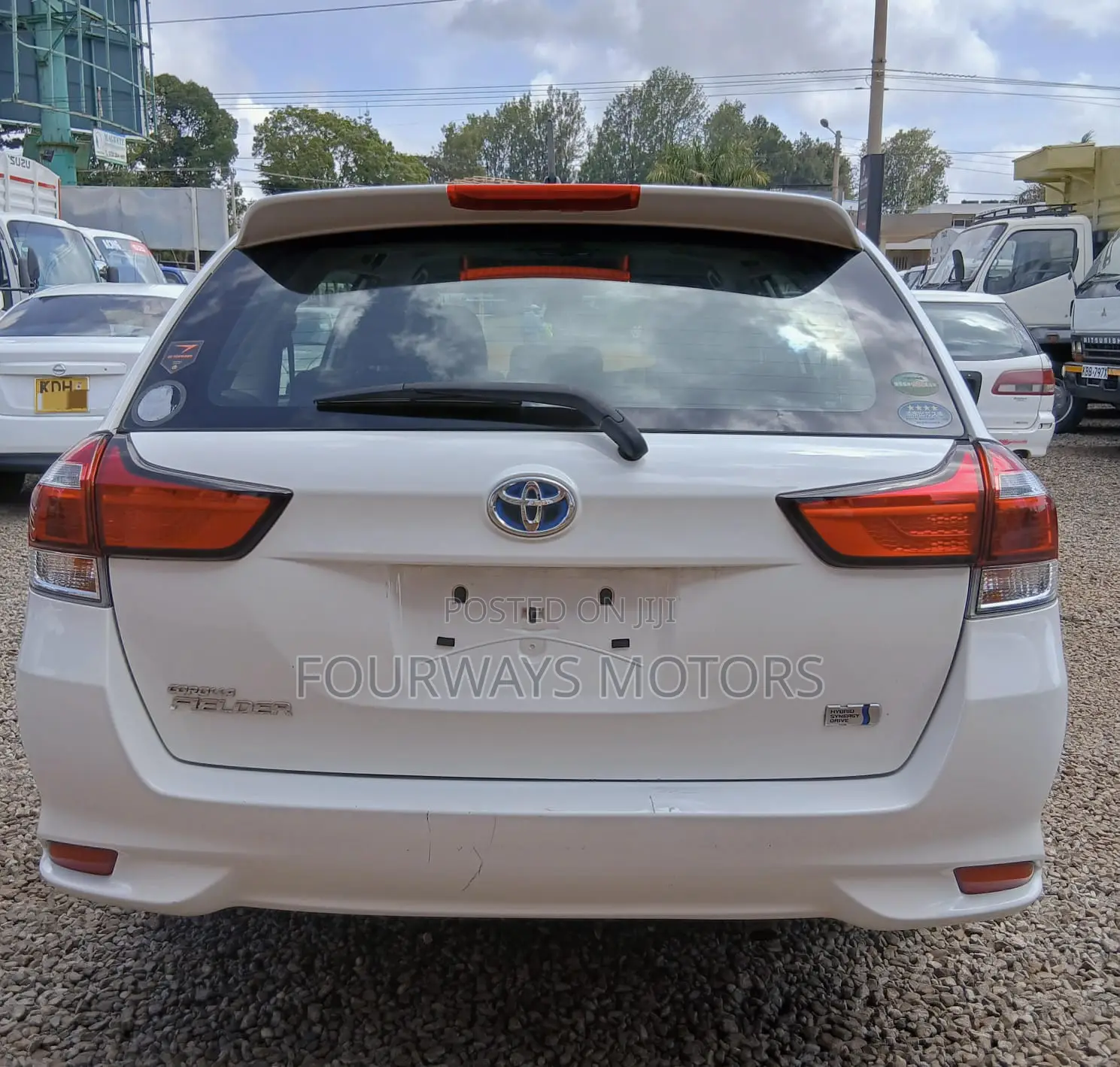 Toyota Corolla Fielder 2019 White