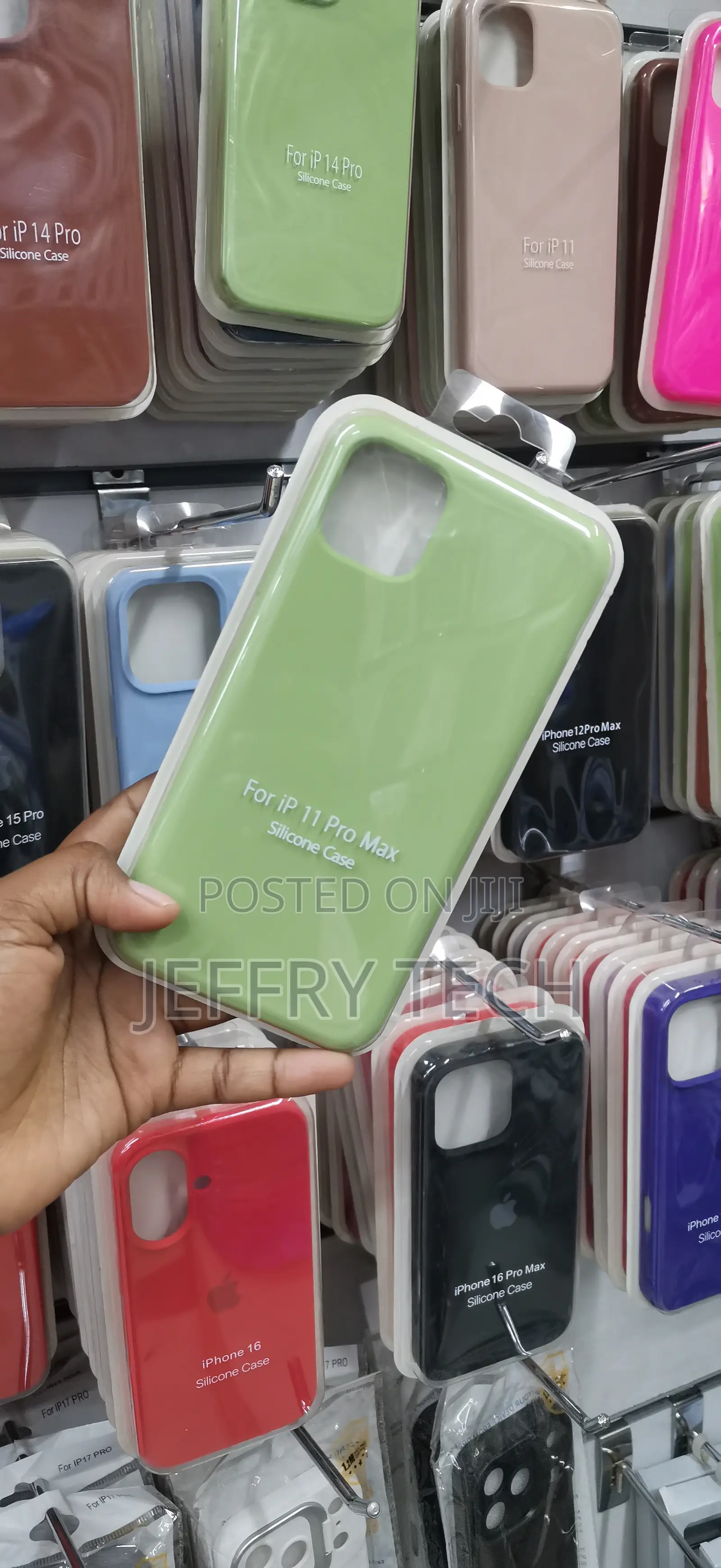 iPhone 11 Pro Max, Smooth, Matte Exterior Case-Green