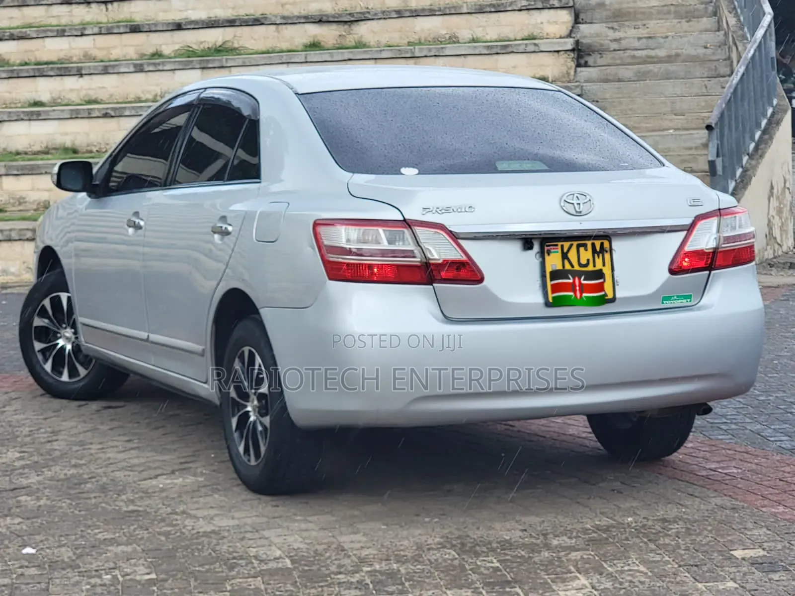 Toyota Premio 2010 Silver