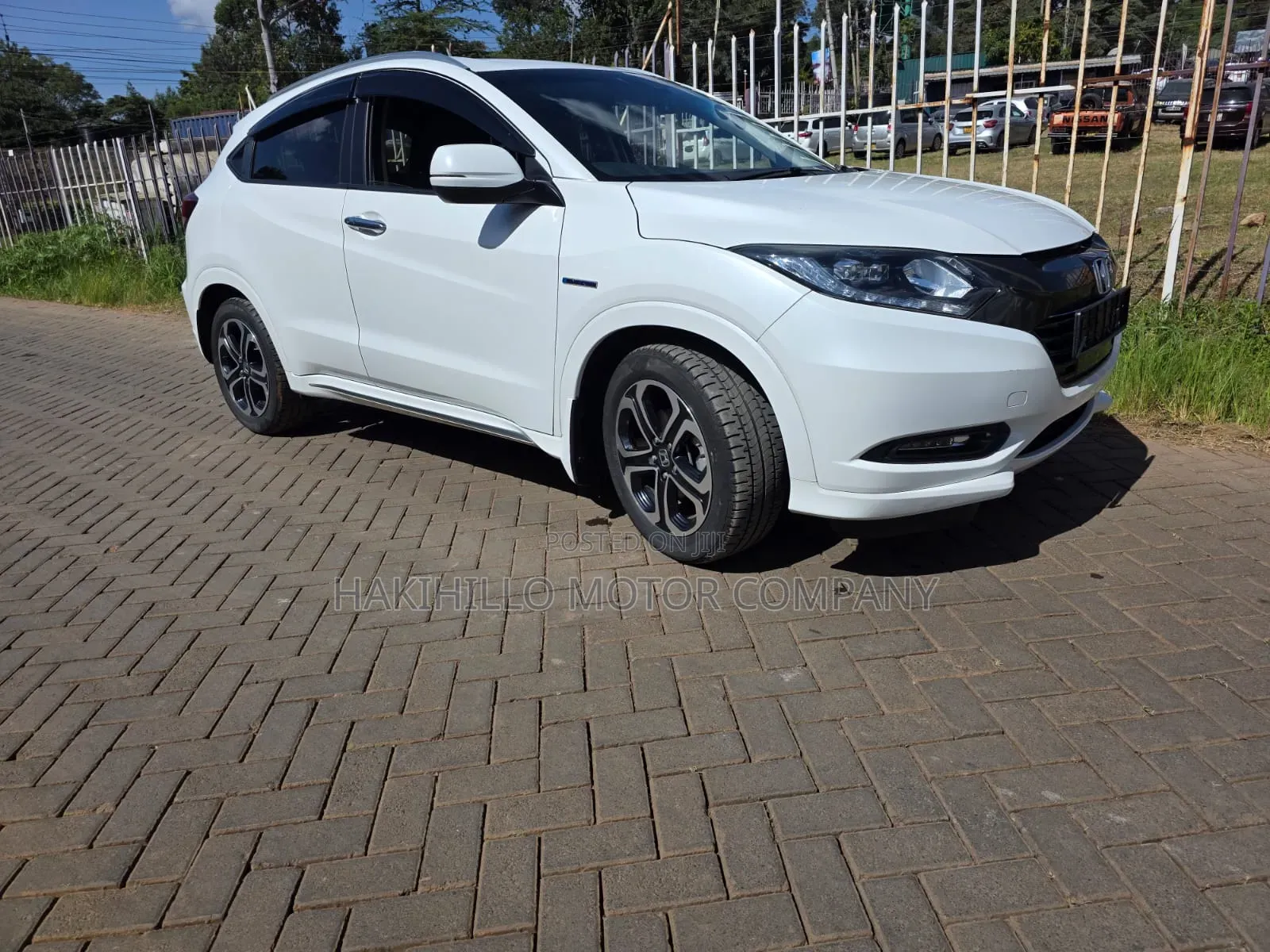 Honda Vezel 2018 White