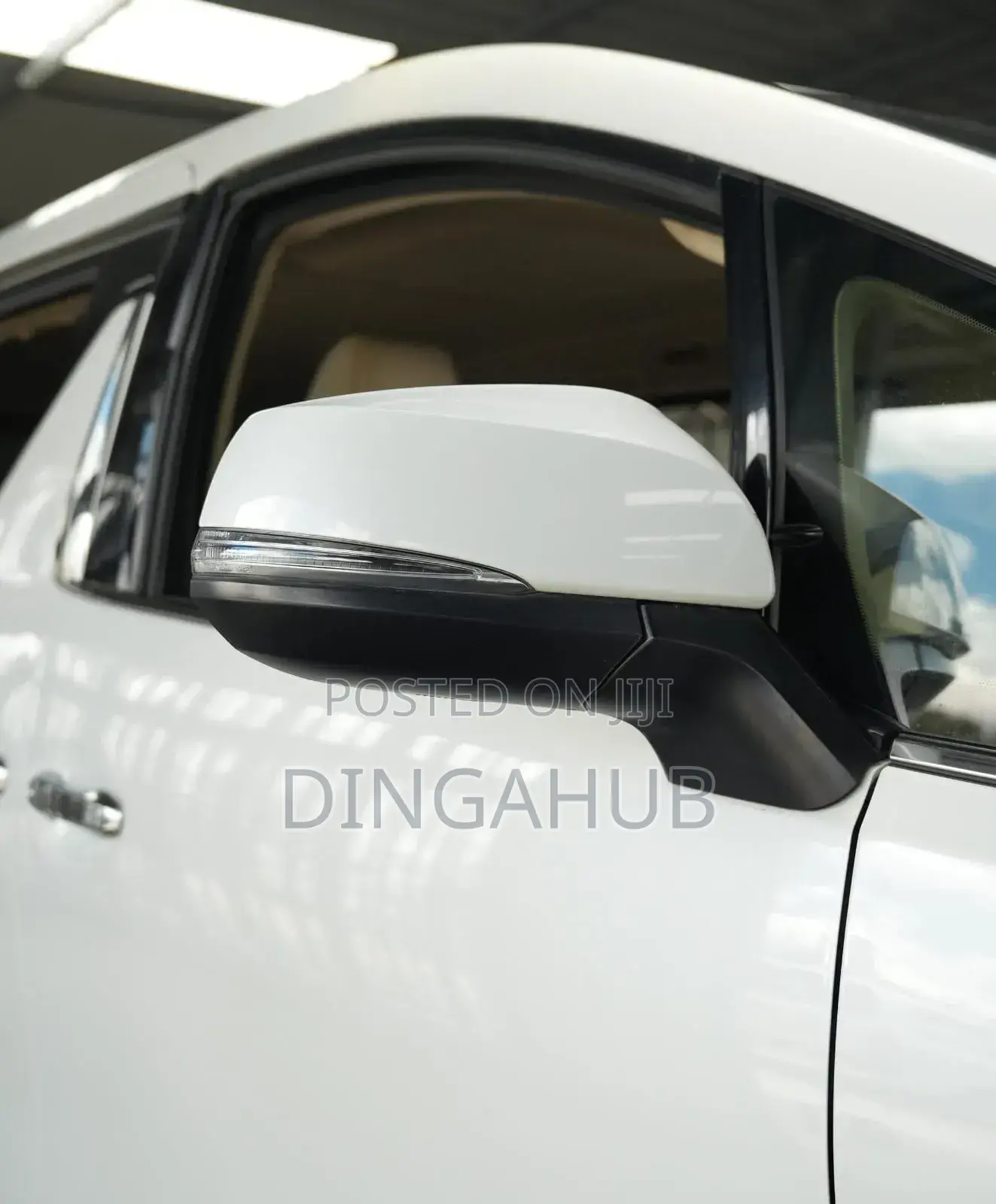 Toyota Alphard 2.5 Petrol FWD 2019 White