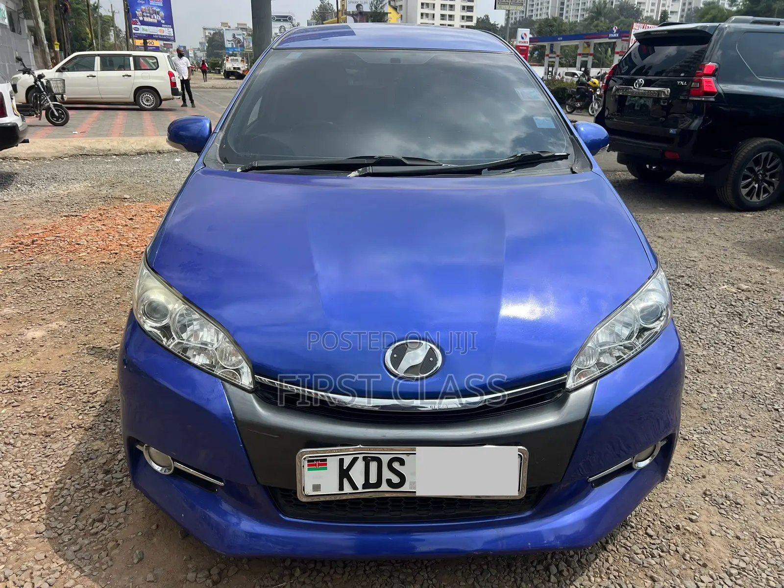 Toyota Wish 2016 Blue