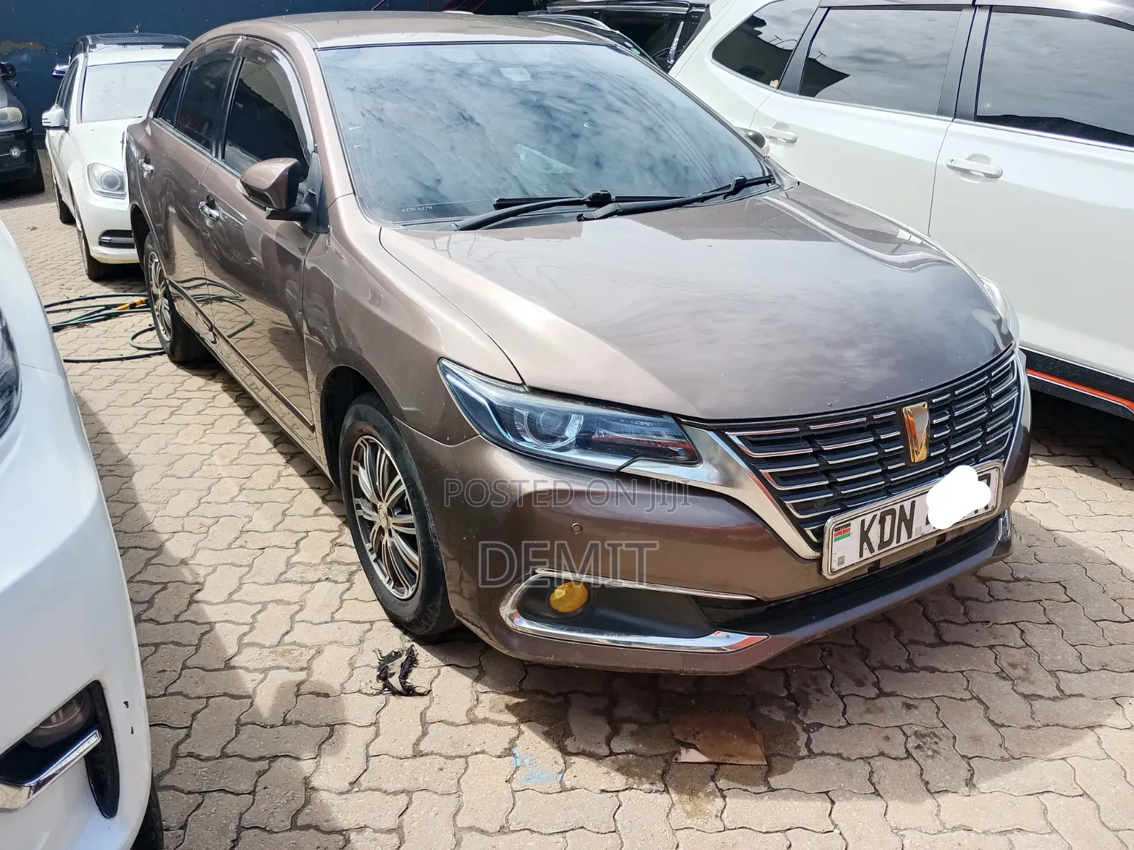 Toyota Premio 2016 Maroon