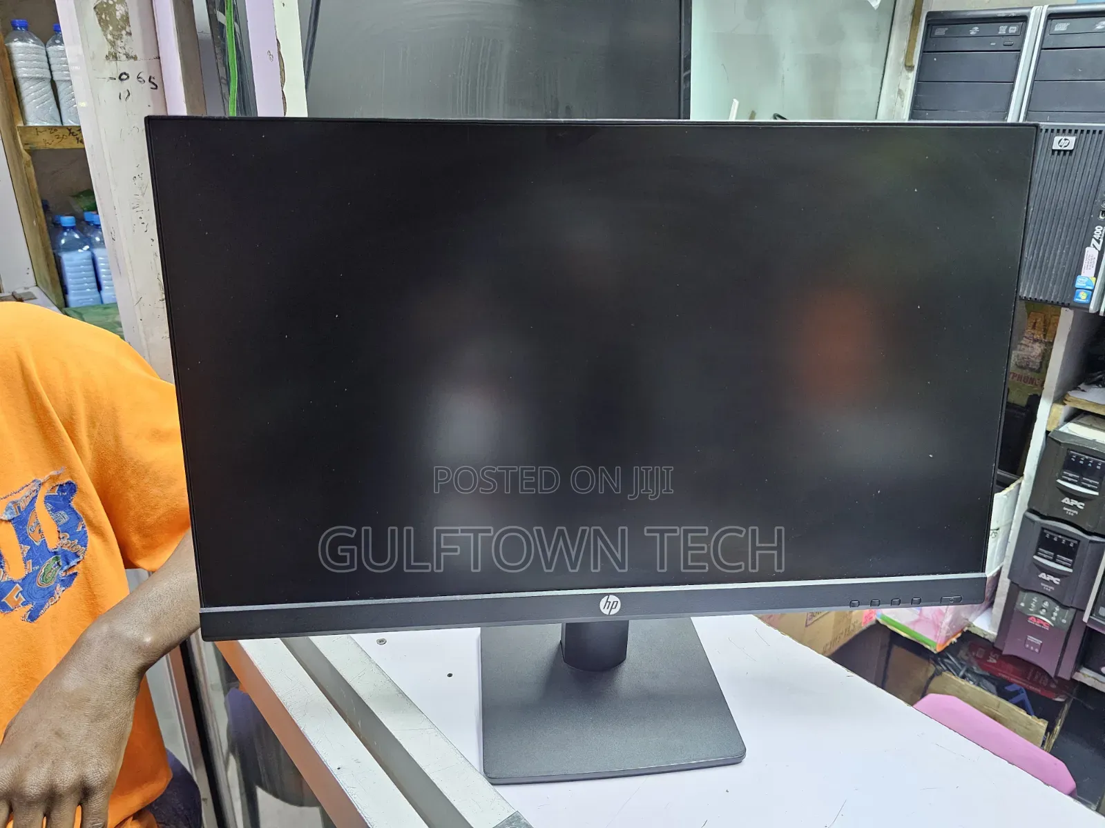 HP Frameless Monitor