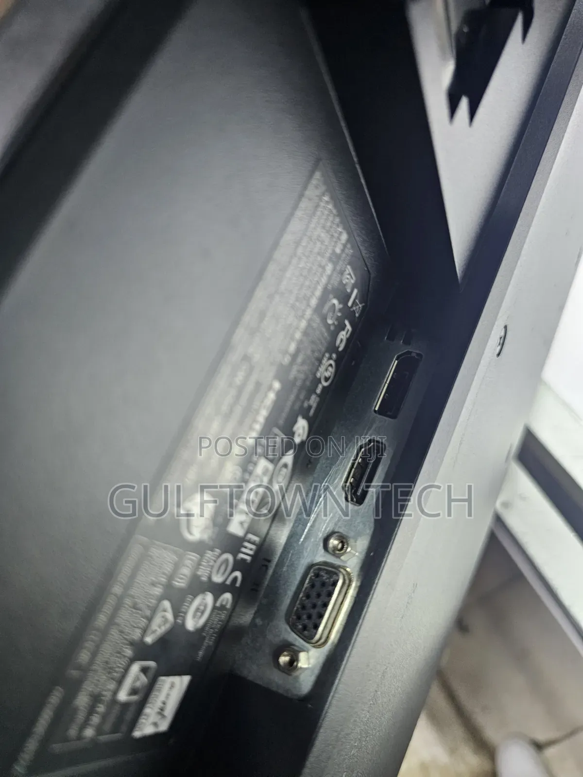 HP Frameless Monitor