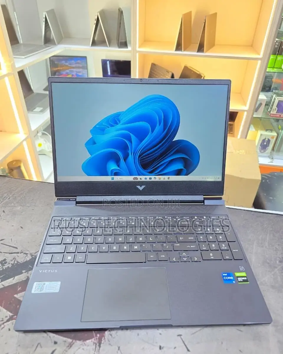 Laptop HP Victus 15 16GB Intel Core i7 SSD 1T