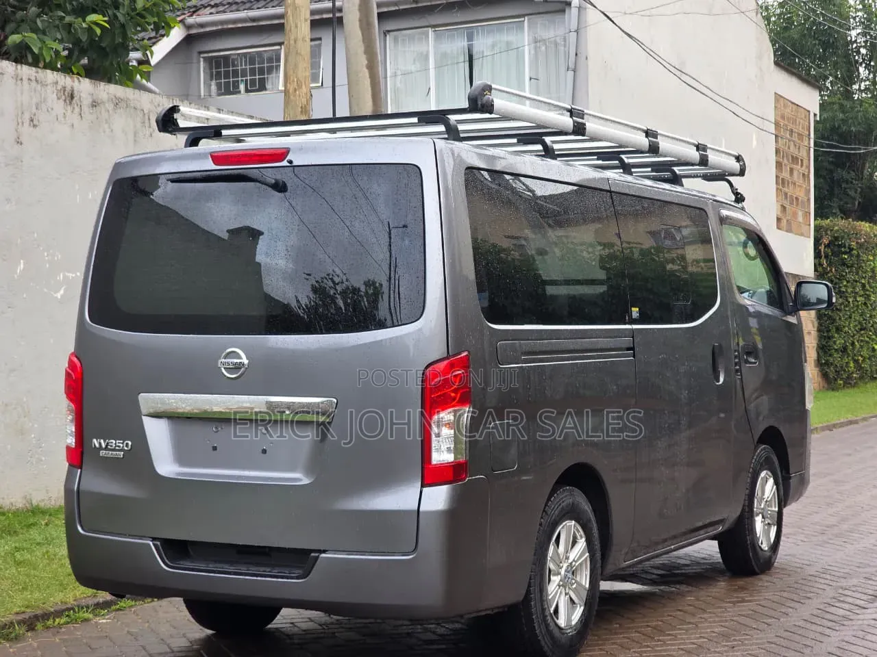 Nissan NV350 2019 Gray