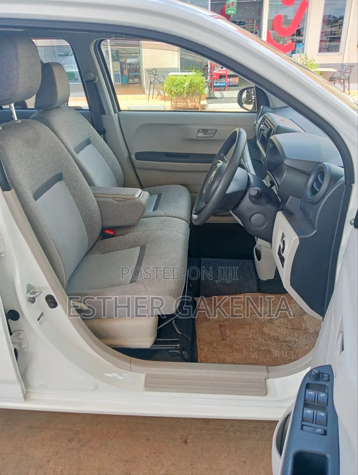 Toyota Passo 2019 Pearl