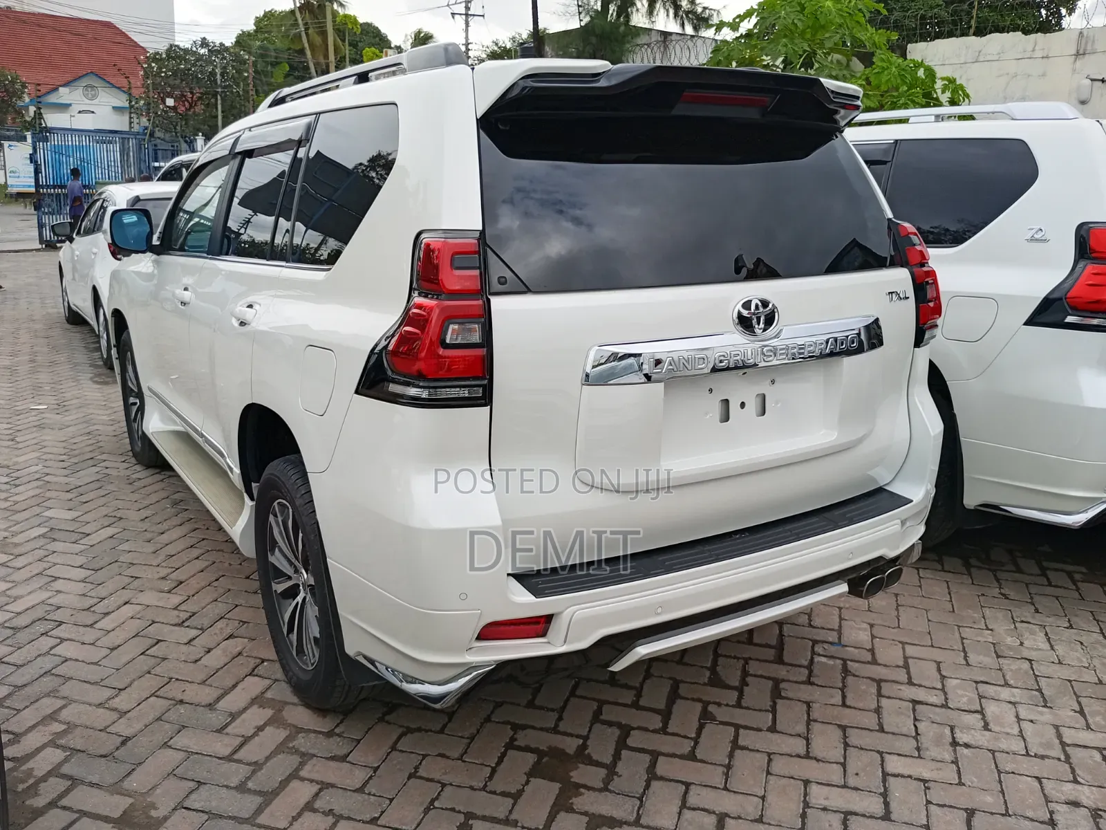 Toyota Land Cruiser Prado 2019 Pearl