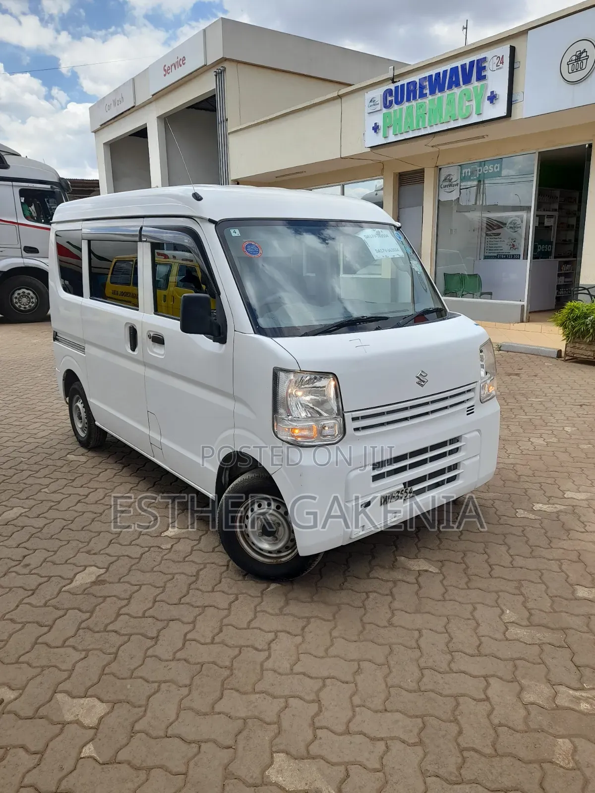 Suzuki Every Wagon 2019 White