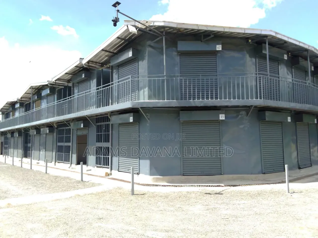 Stalls For Rent — Adams, Toi Market