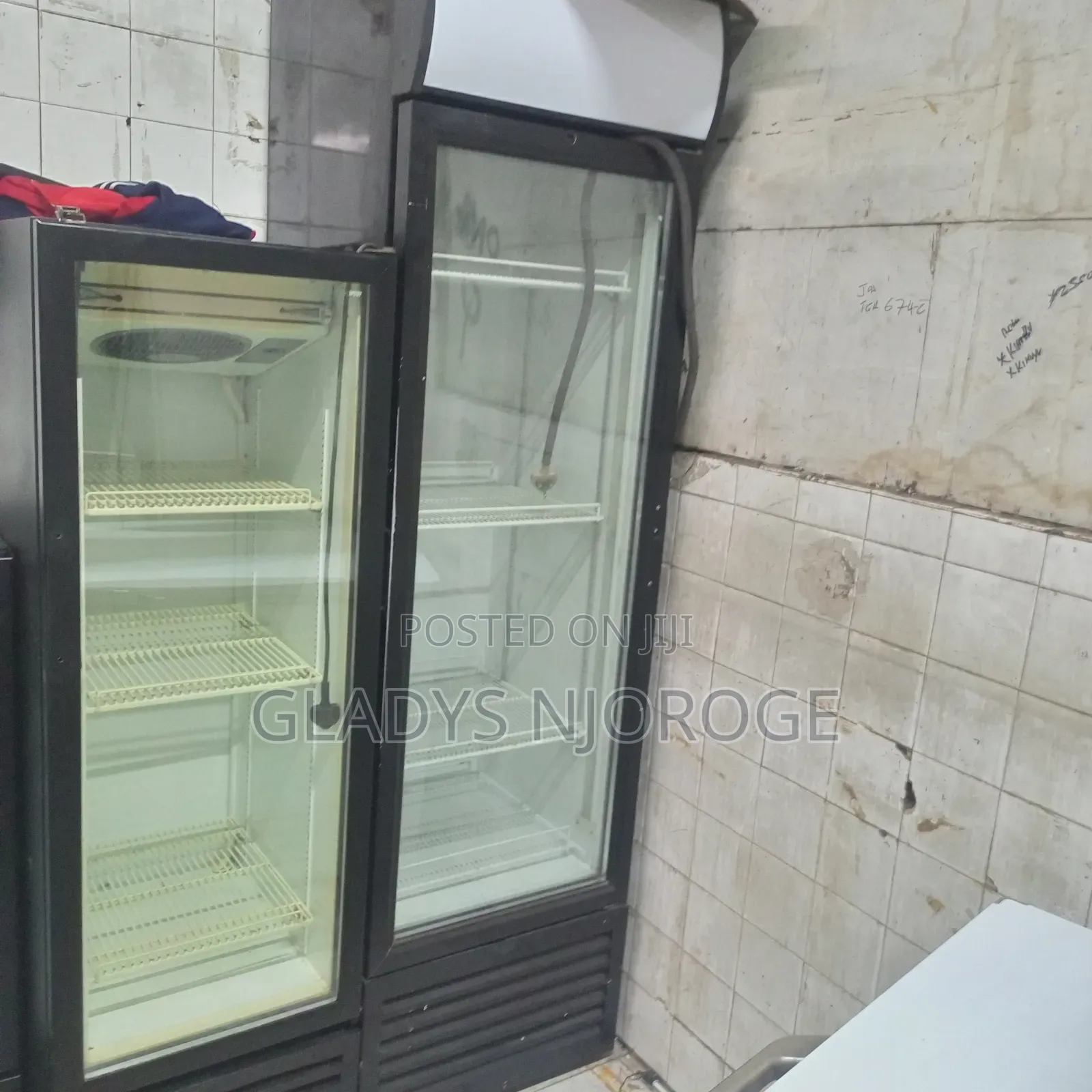 Affordable (650l) Display Chiller,