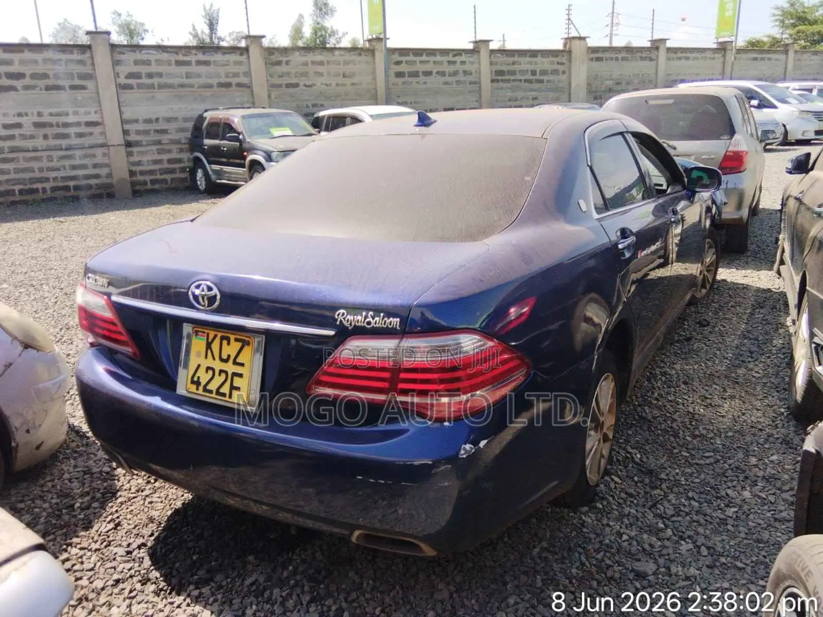 Toyota Crown 2012 Blue