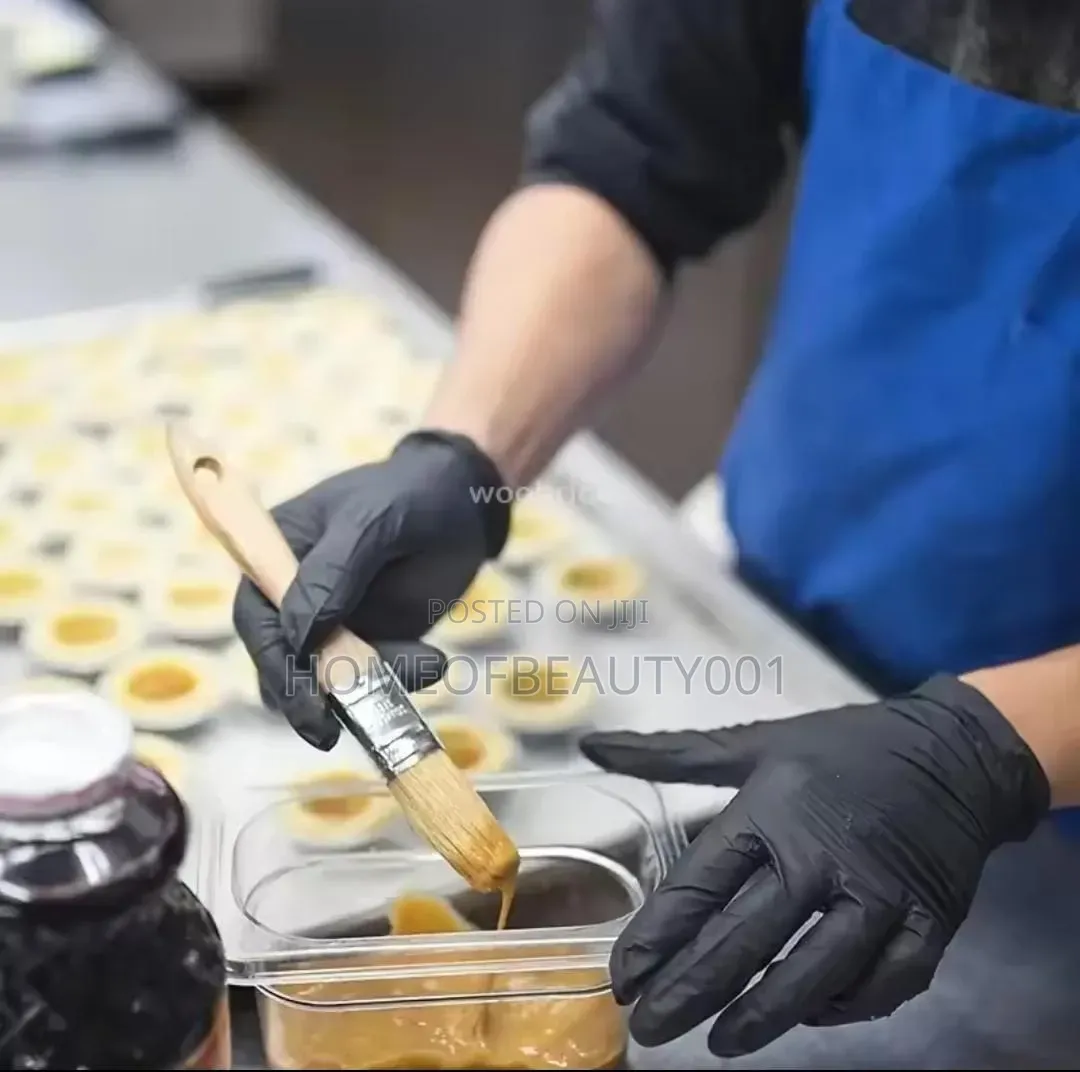 Food Grade Disposable Black Kitchen Gloves.