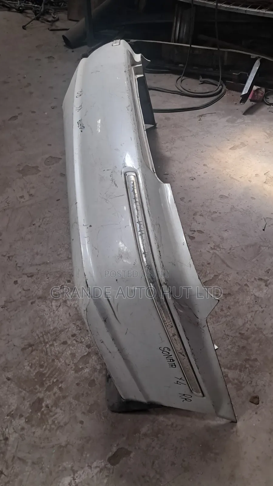 Sonata Y4 Bumper Rear