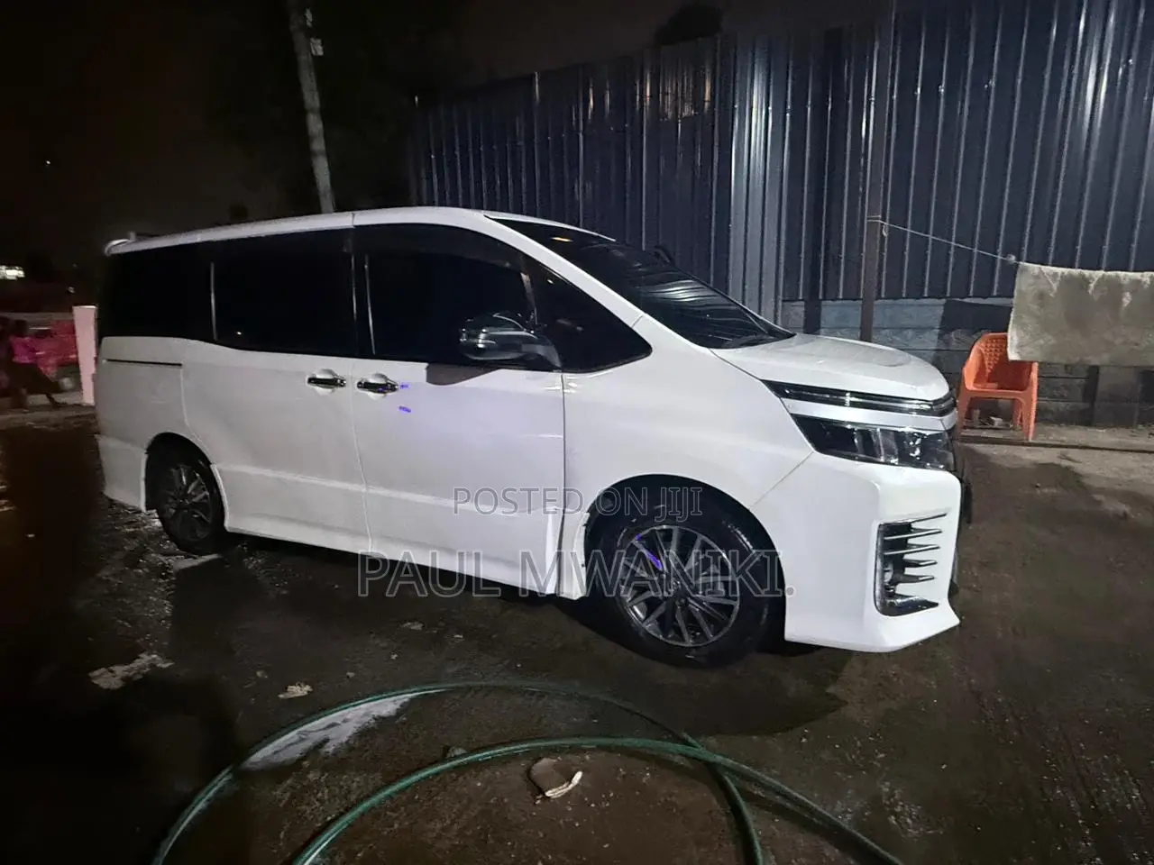 Toyota Noah 2017 White